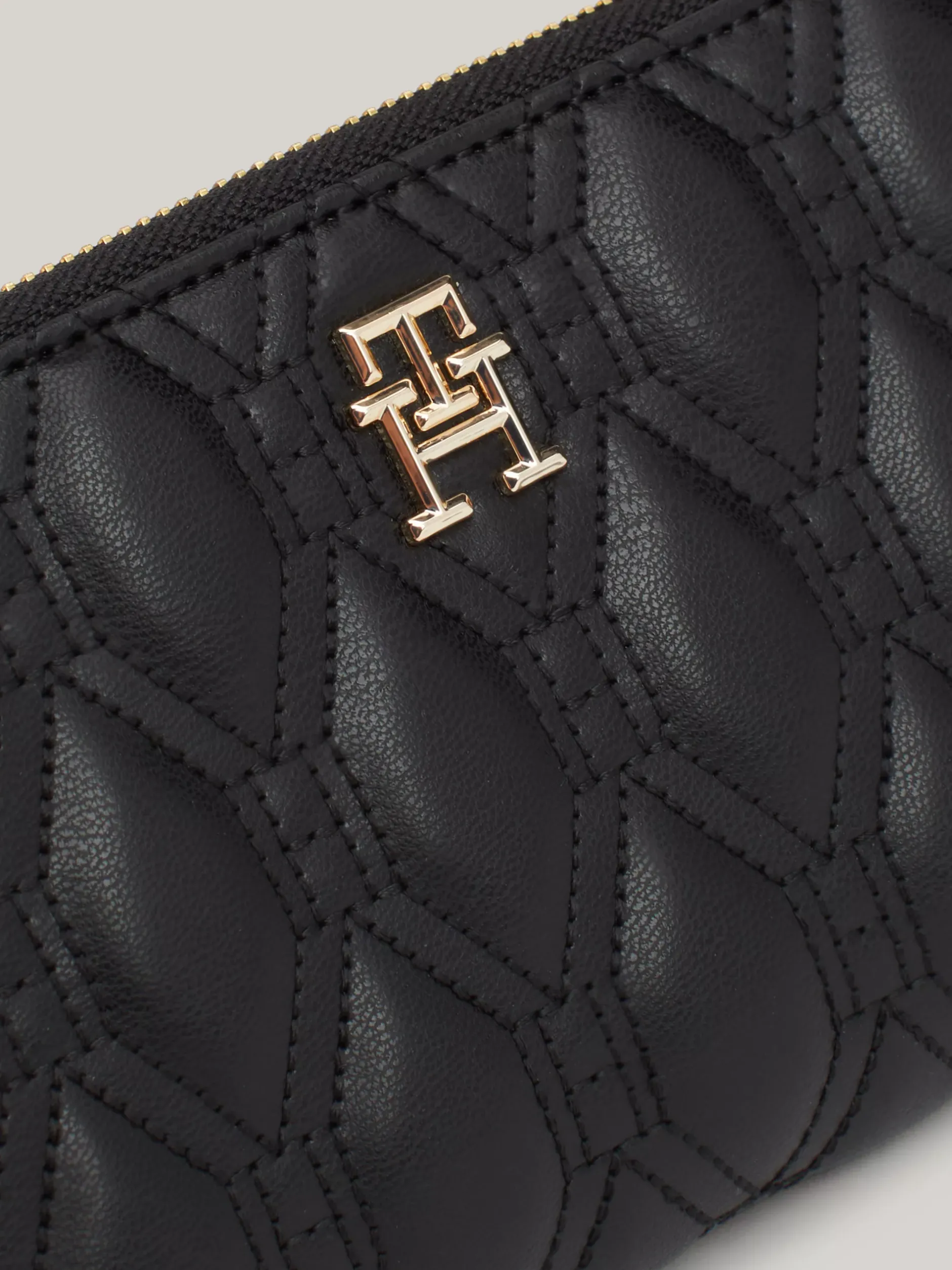 Portfele & Breloczki Do Kluczy*Tommy Hilfiger Pikowany Skórzany Portfel Z Zamkiem BLACK