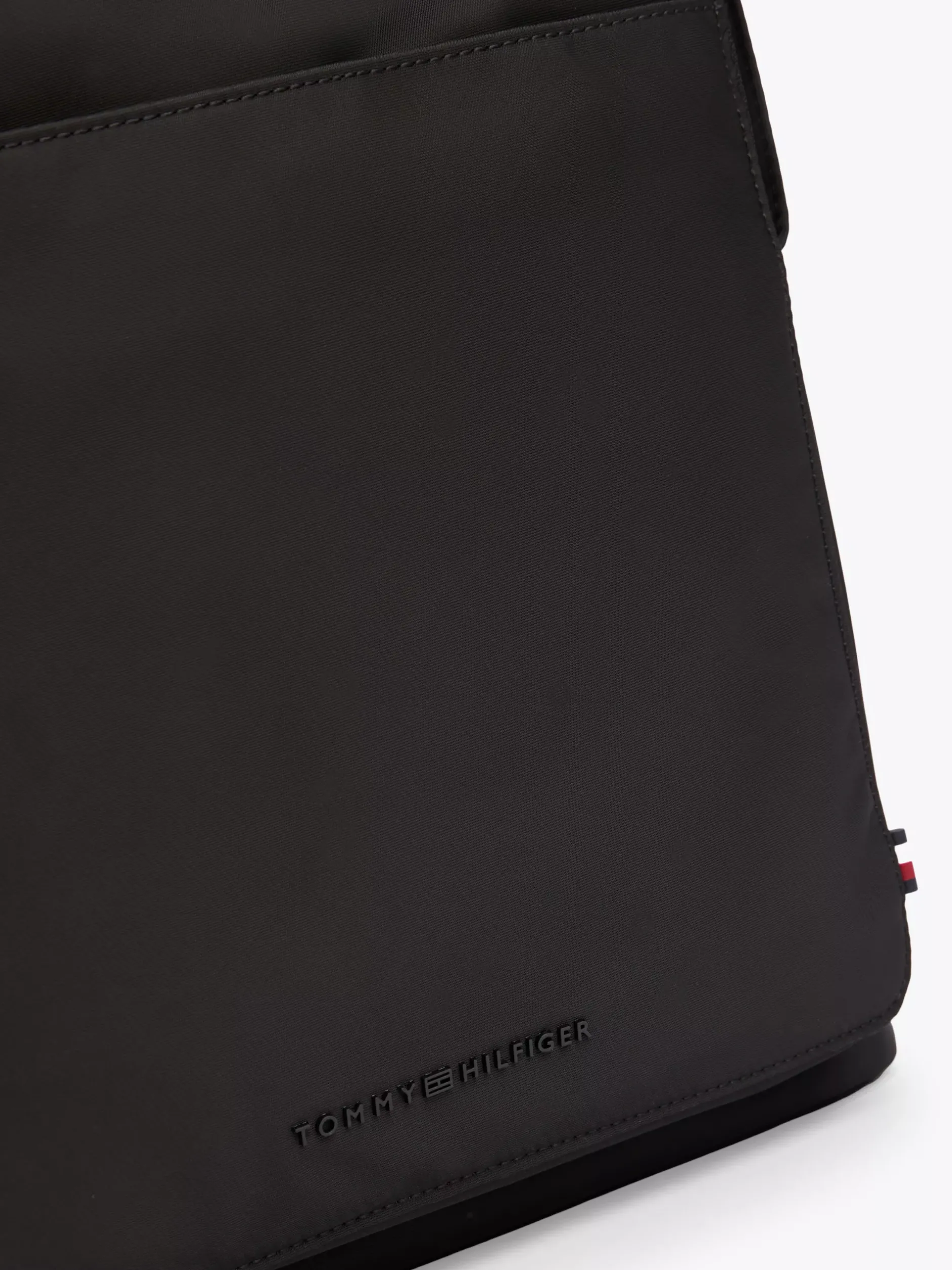 Plecaki*Tommy Hilfiger Plecak O Fasonie Kopułowym Z Teksturowanym Logo BLACK
