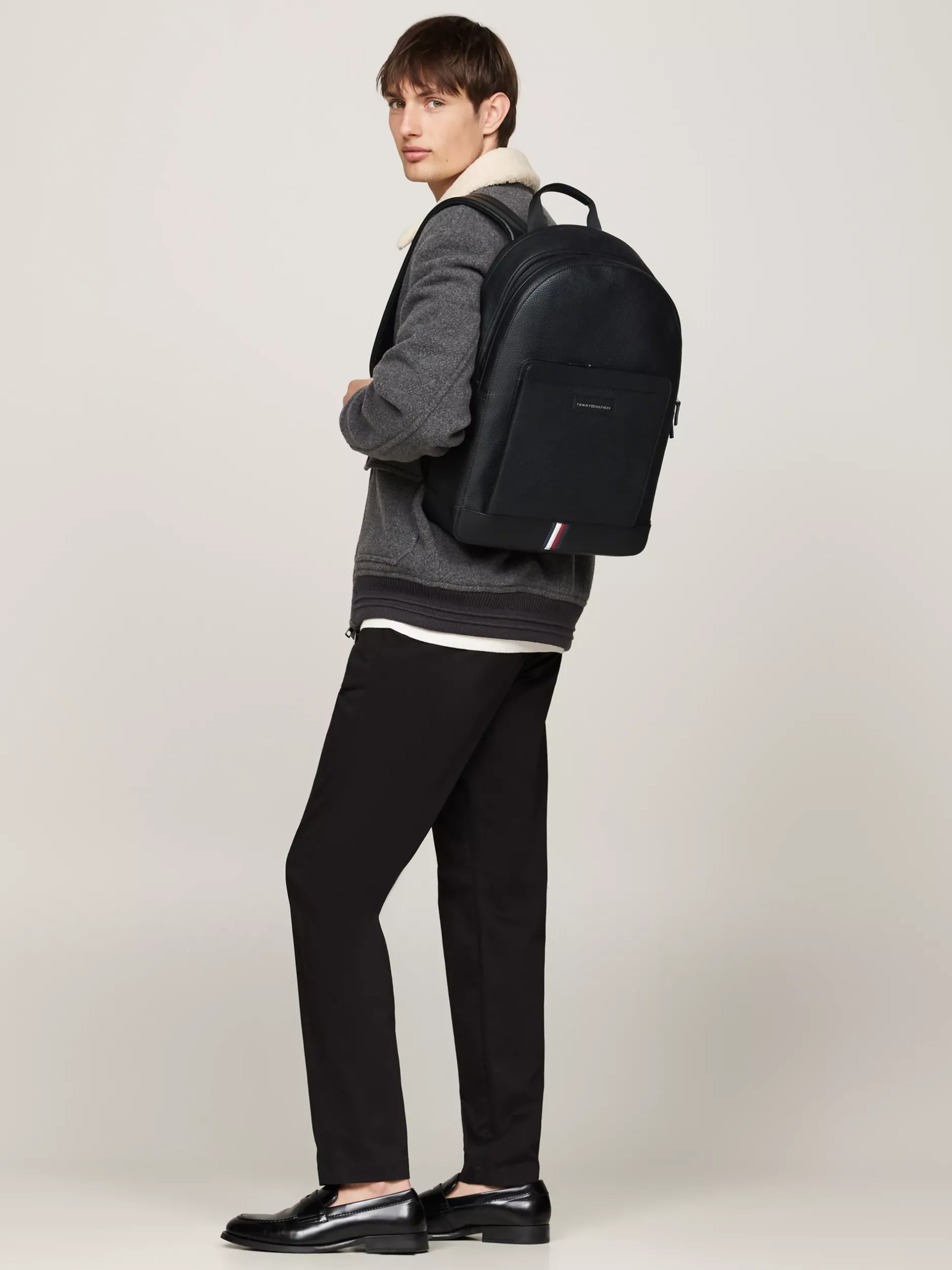 Plecaki*Tommy Hilfiger Plecak TH Business O Groszkowanej Fakturze BLACK