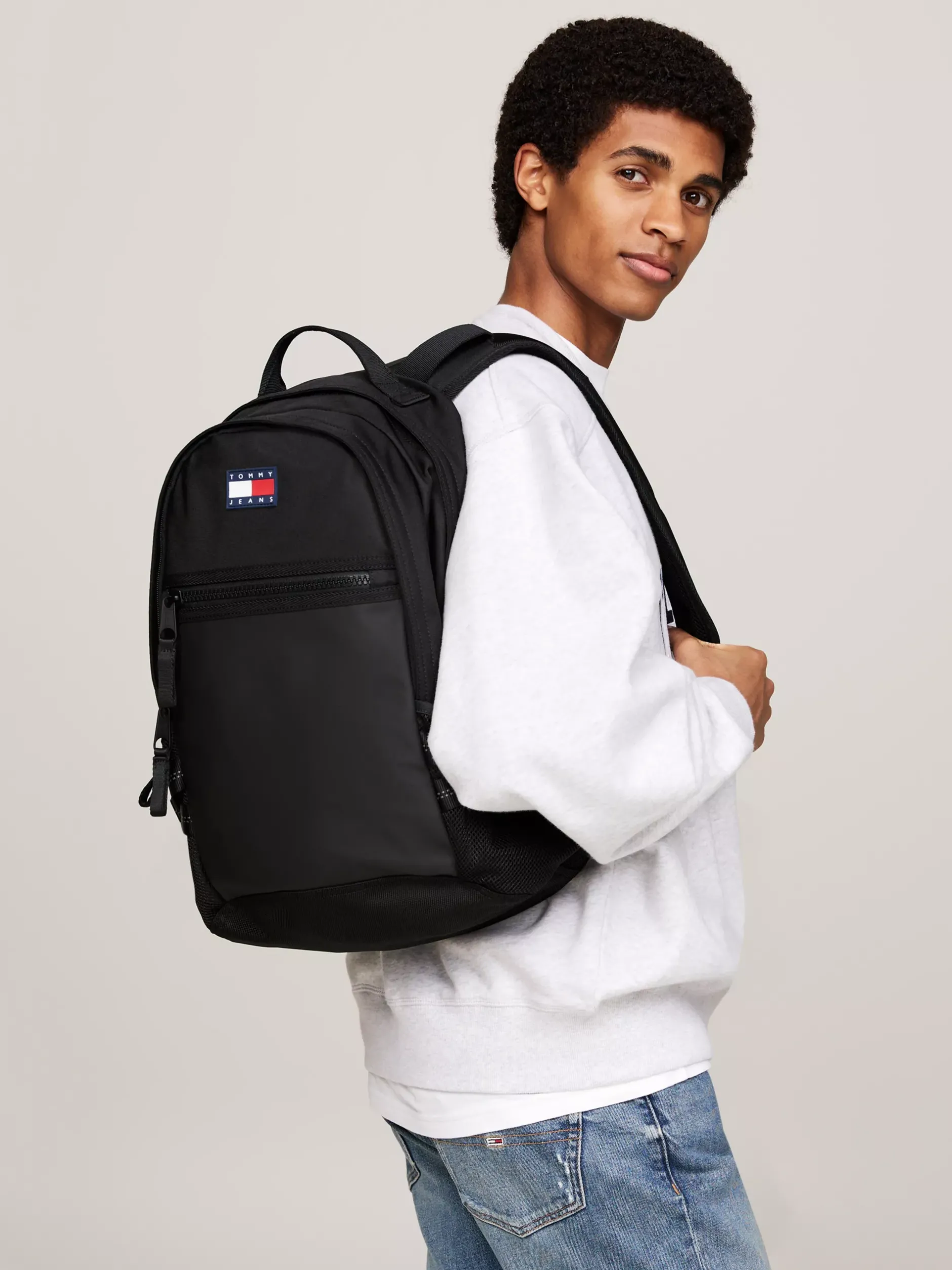 Plecaki*Tommy Hilfiger Plecak W Bloki Kolorów Z Powlekanym Gumą Logo BLACK