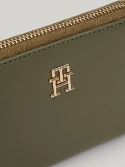 Portfele & Breloczki Do Kluczy*Tommy Hilfiger Portfel Z Monogramem TH I Zapięciem Na Zamek UTILITY OLIVE