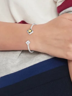Biżuteria*Tommy Hilfiger Pozłacana Bransoletka W Kształcie Litery C TWO TONE
