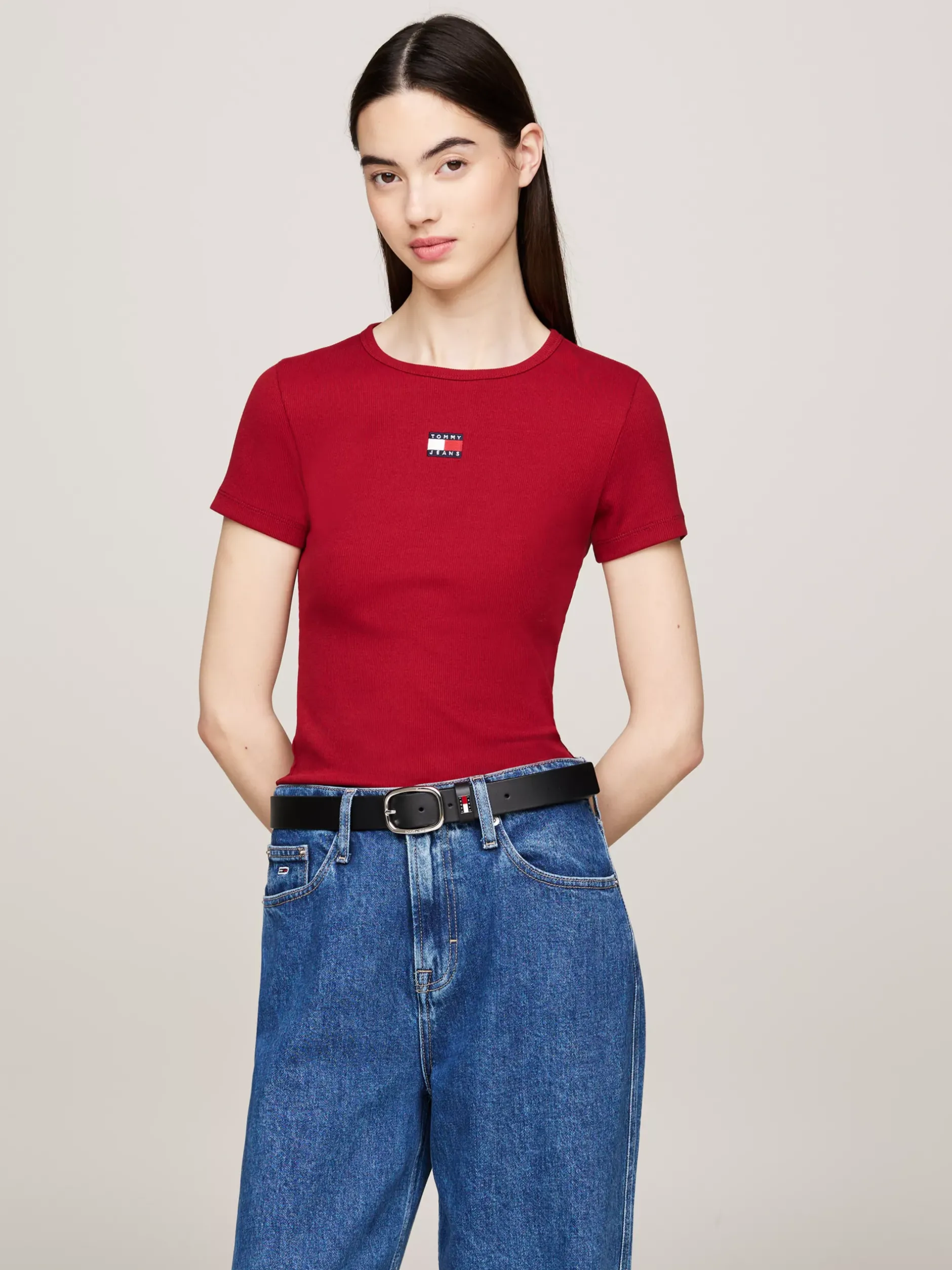 T-Shirty*Tommy Hilfiger Prążkowany T-shirt Z Naszywką Tommy REGATTA RED
