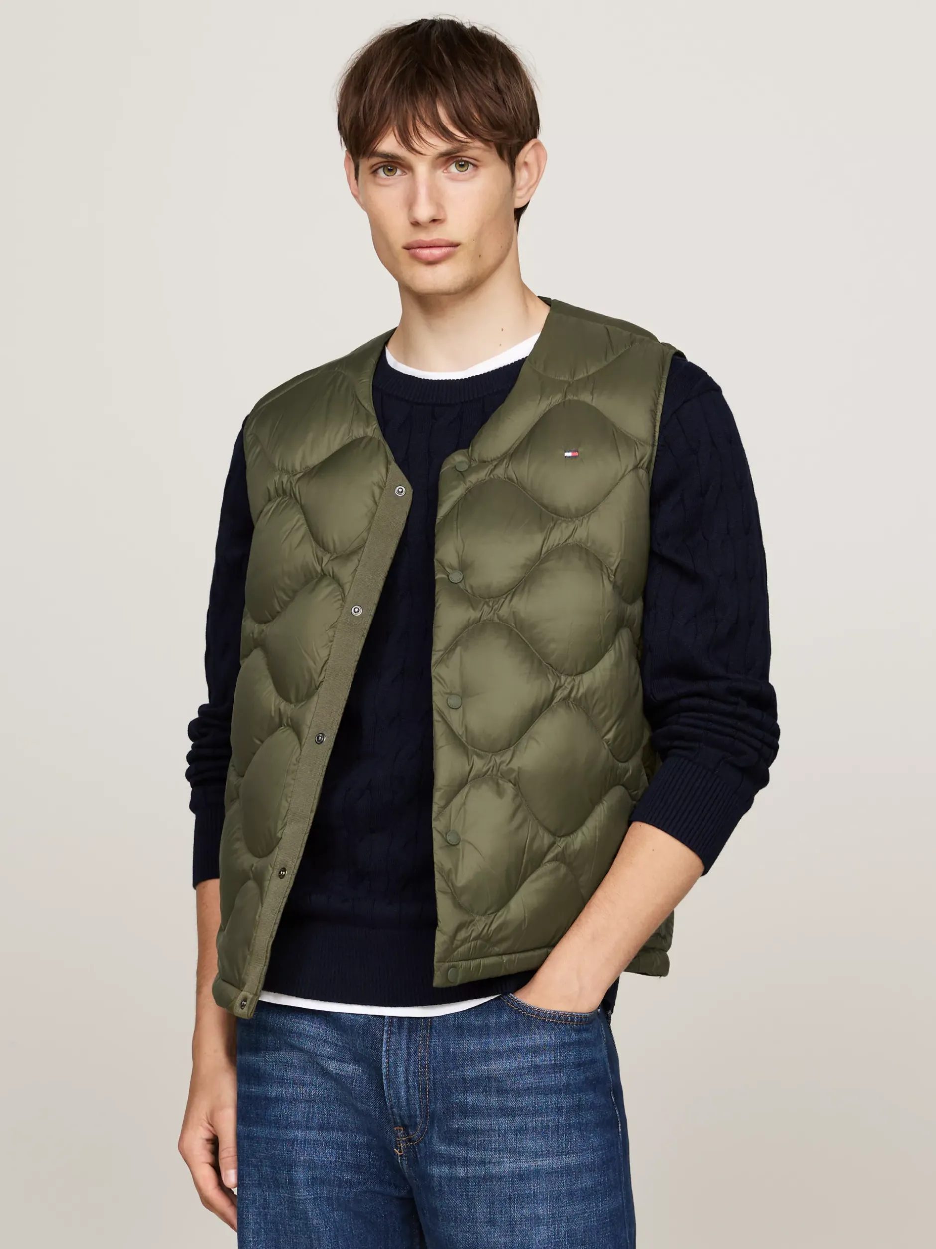 Kurtki & Płaszcze*Tommy Hilfiger Puchowa Kamizelka Z Falowanym Pikowaniem ARMY GREEN