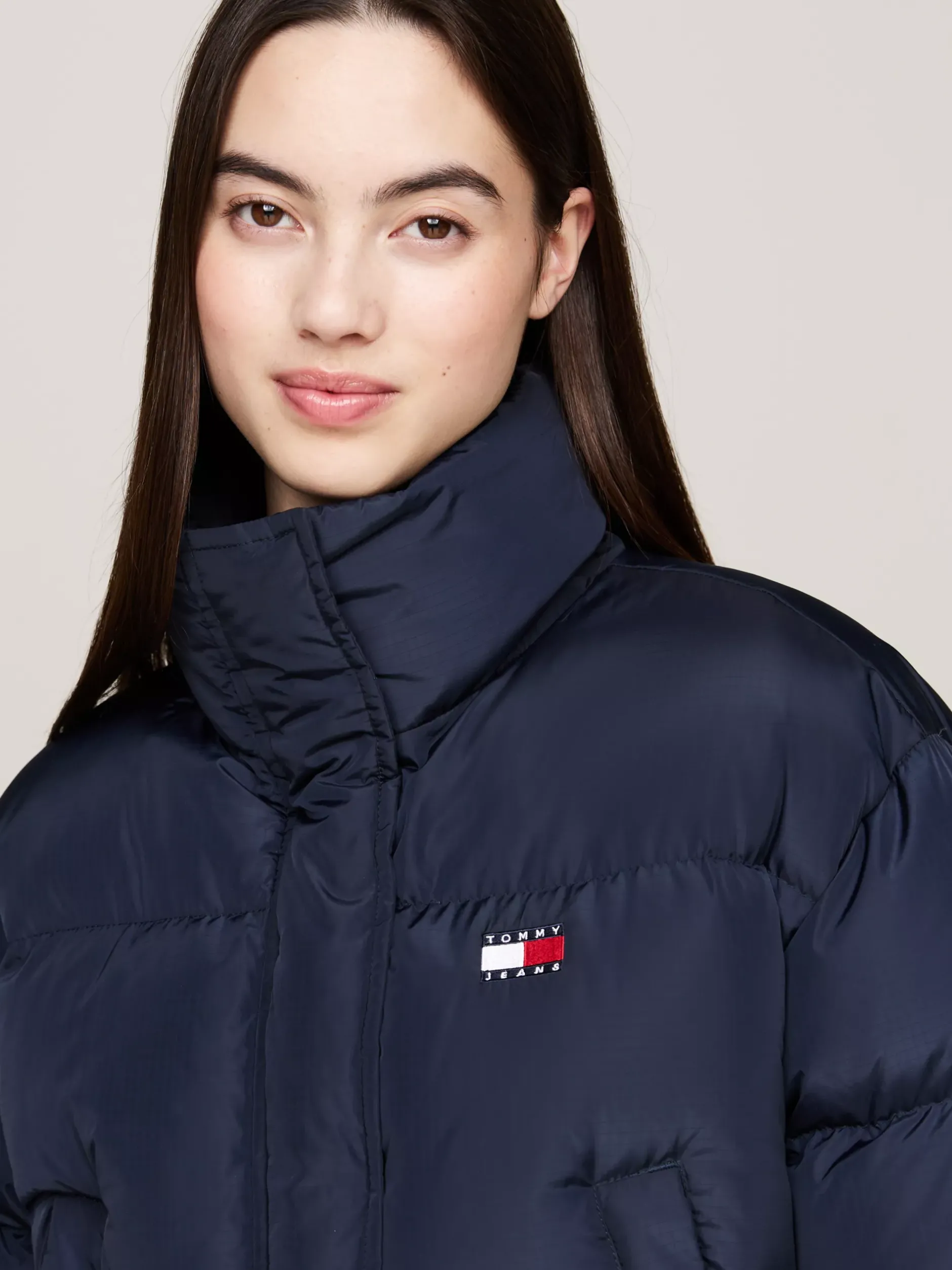 Kurtki & Płaszcze*Tommy Hilfiger Puchowa Kurtka Alaska Z Logo Z Tyłu DARK NIGHT NAVY
