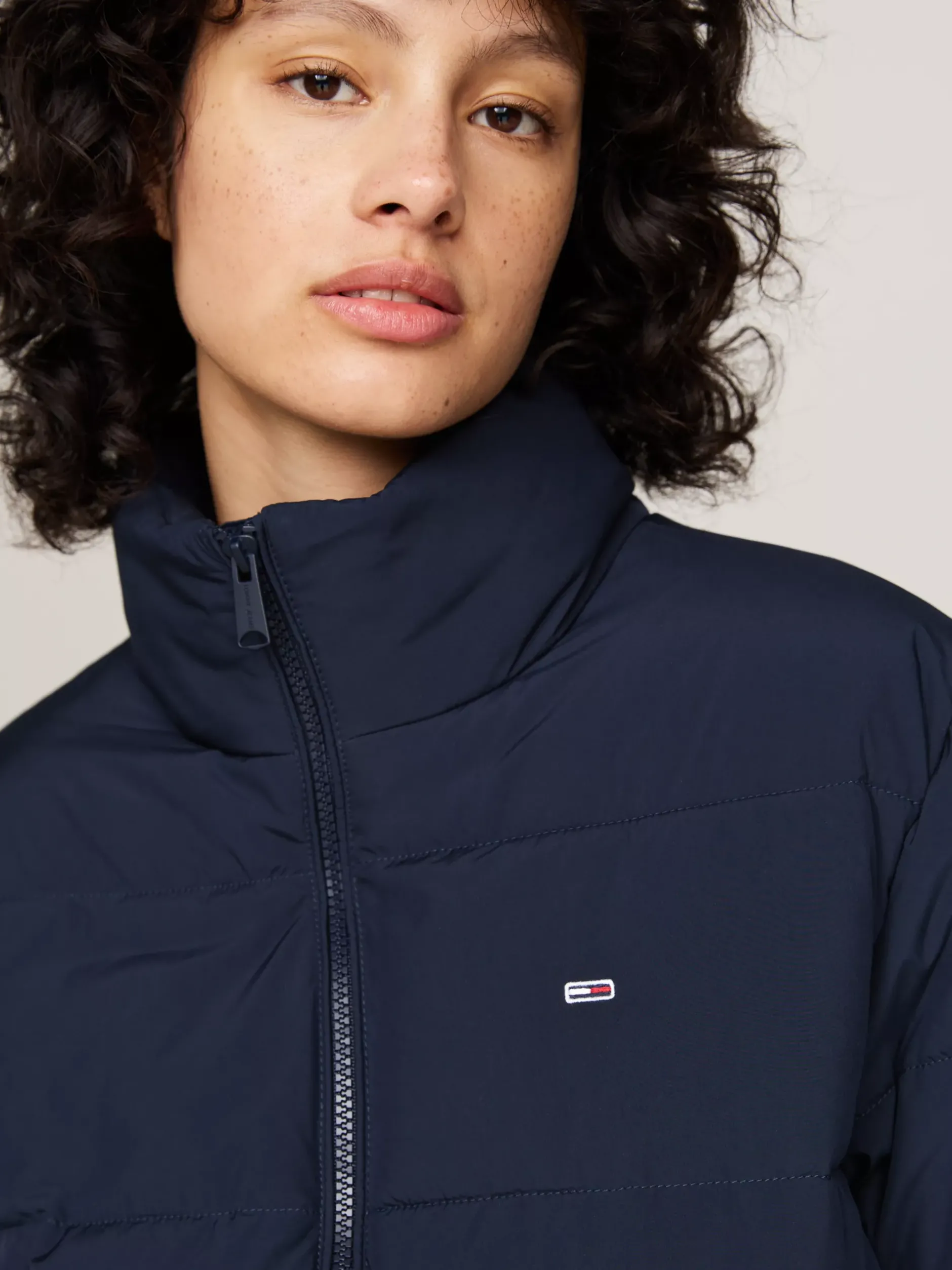 Kurtki & Płaszcze*Tommy Hilfiger Puchowa Kurtka Ze Stawianym Kołnierzem DARK NIGHT NAVY
