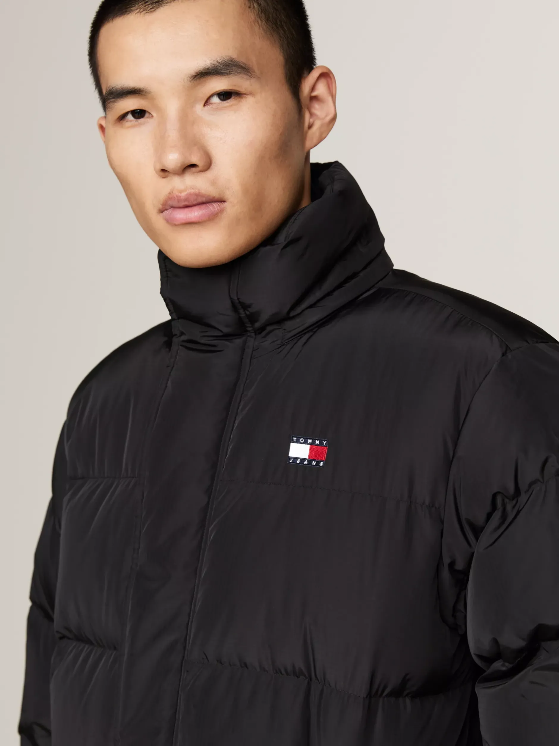 Kurtki & Płaszcze*Tommy Hilfiger Puchowy Płaszcz O Kroju Alaska BLACK