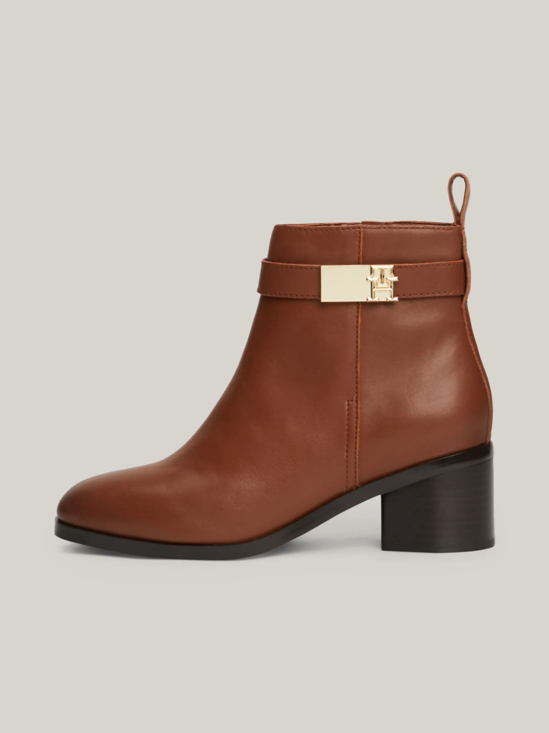 Botki*Tommy Hilfiger Skórzane Botki Na Klockowym Obcasie COGNAC BROWN