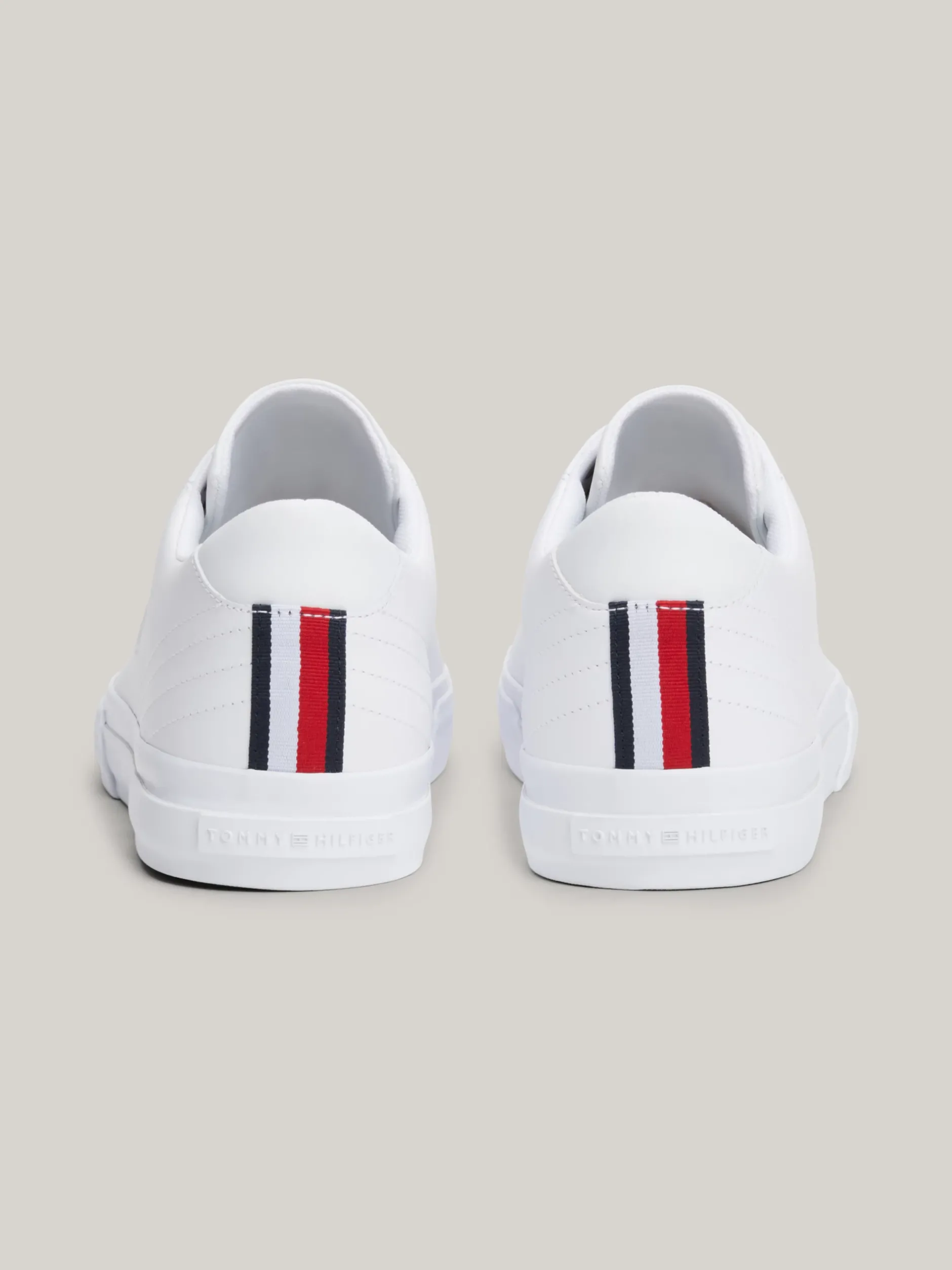 White Trainers|Sneakersy*Tommy Hilfiger Skórzane Buty Sportowe Essential Z Monogramem WHITE