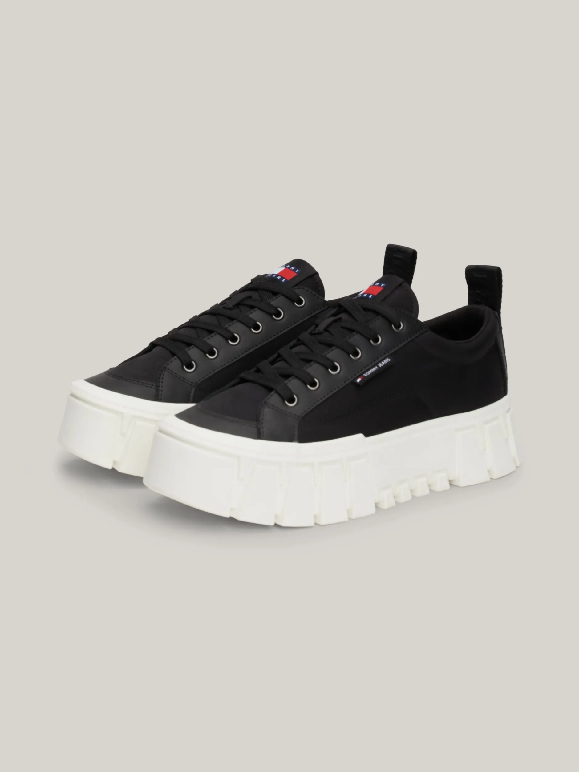 Sneakersy*Tommy Hilfiger Skórzane Buty Sportowe Na Platformie BLACK