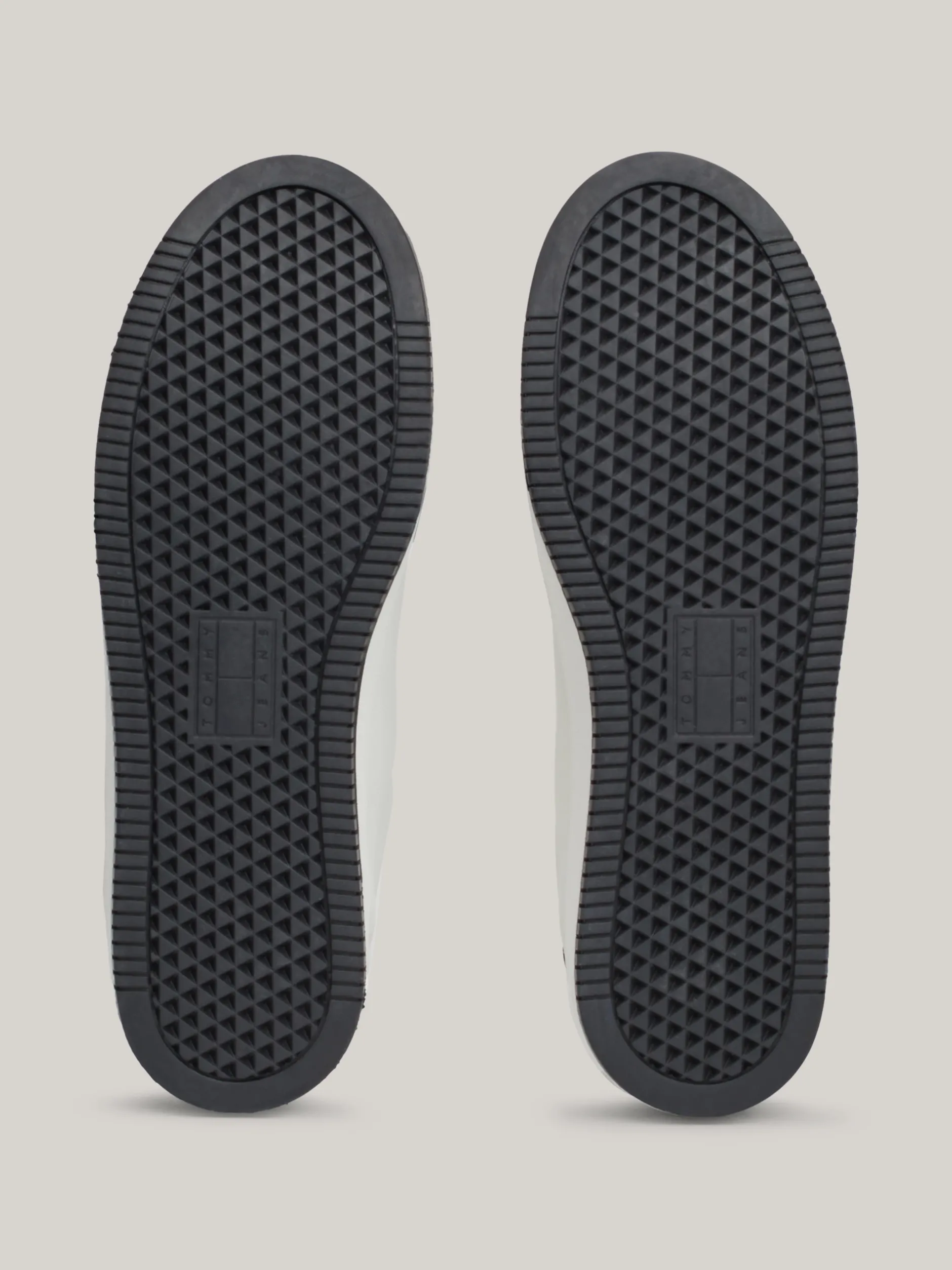 Sneakersy*Tommy Hilfiger Skórzane Buty Sportowe Na Płaskiej Podeszwie BLACK