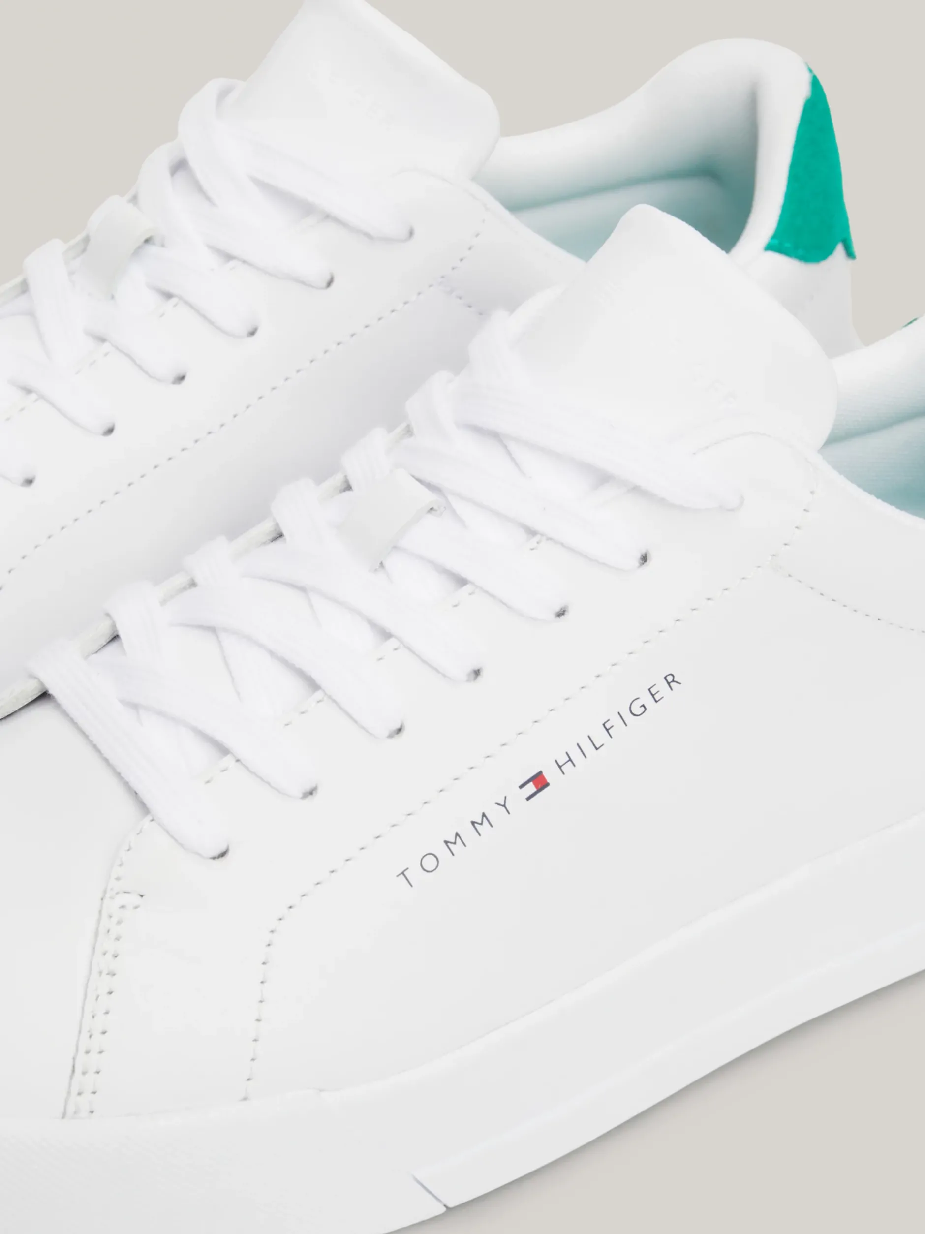 White Trainers|Sneakersy*Tommy Hilfiger Skórzane Buty Sportowe Na Grubej Podeszwie WHITE/OLYMPIC GREEN