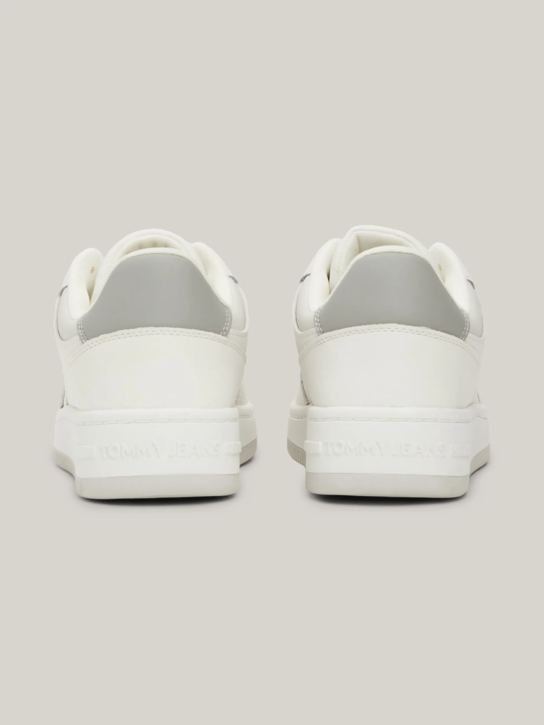 Sneakersy*Tommy Hilfiger Skórzane Buty Sportowe Retro STRATUS GREY