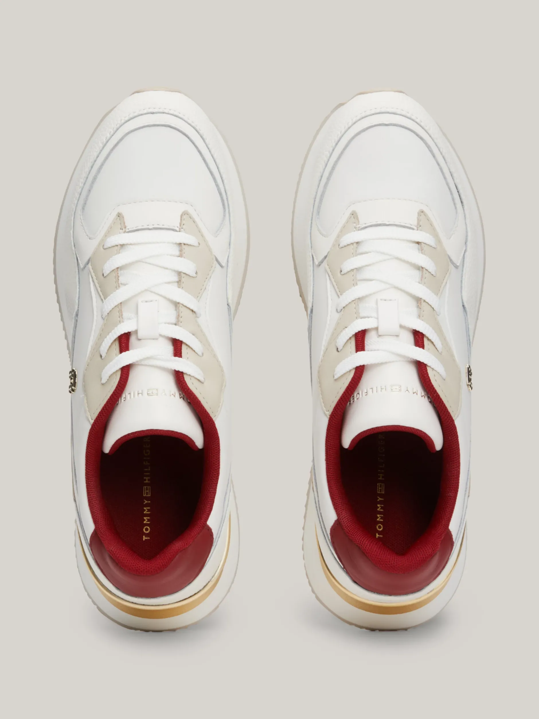 Sneakersy*Tommy Hilfiger Skórzane Buty Sportowe TH Monogram ANCIENT WHITE/MAGMA RED