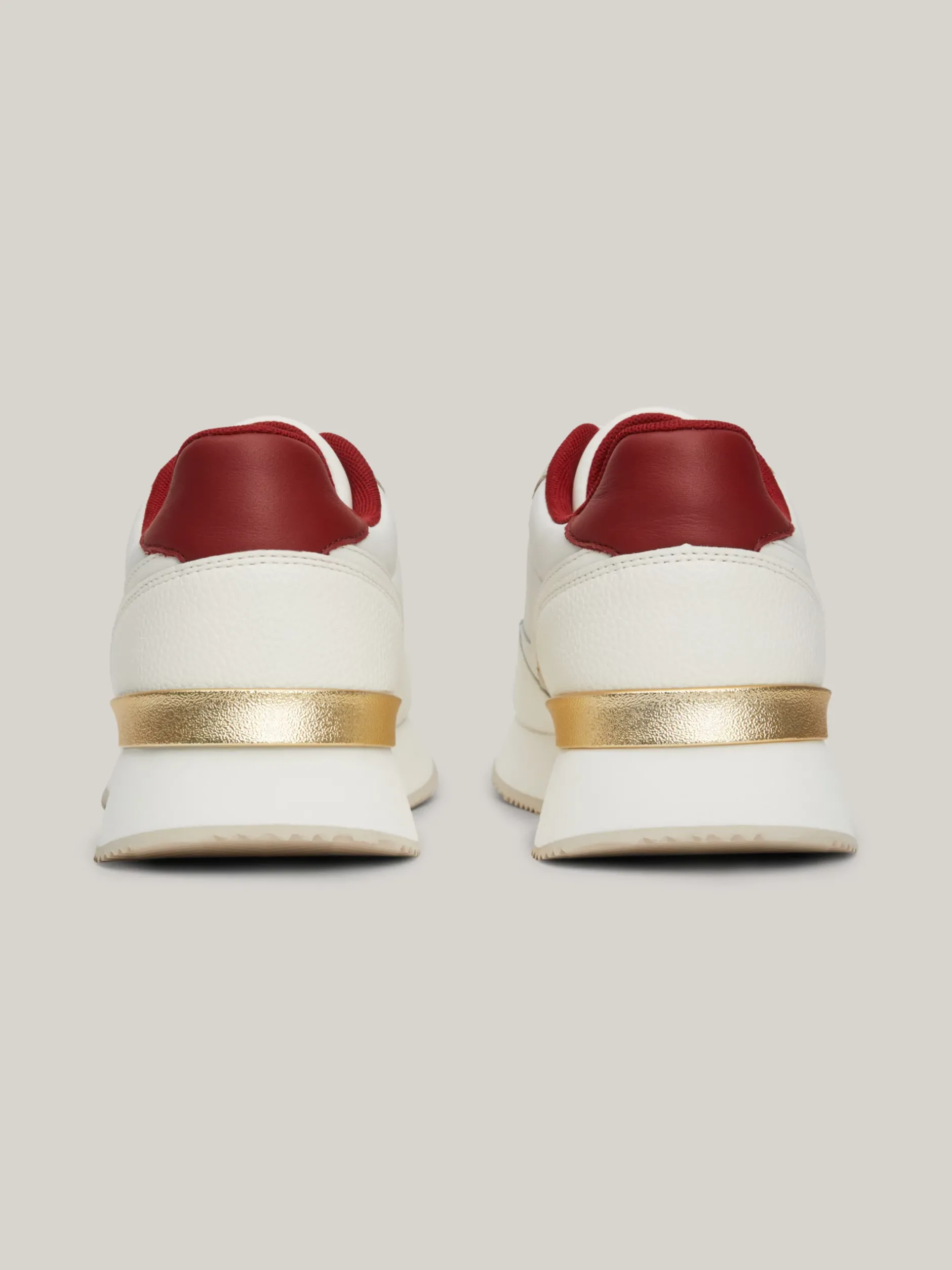 Sneakersy*Tommy Hilfiger Skórzane Buty Sportowe TH Monogram ANCIENT WHITE/MAGMA RED