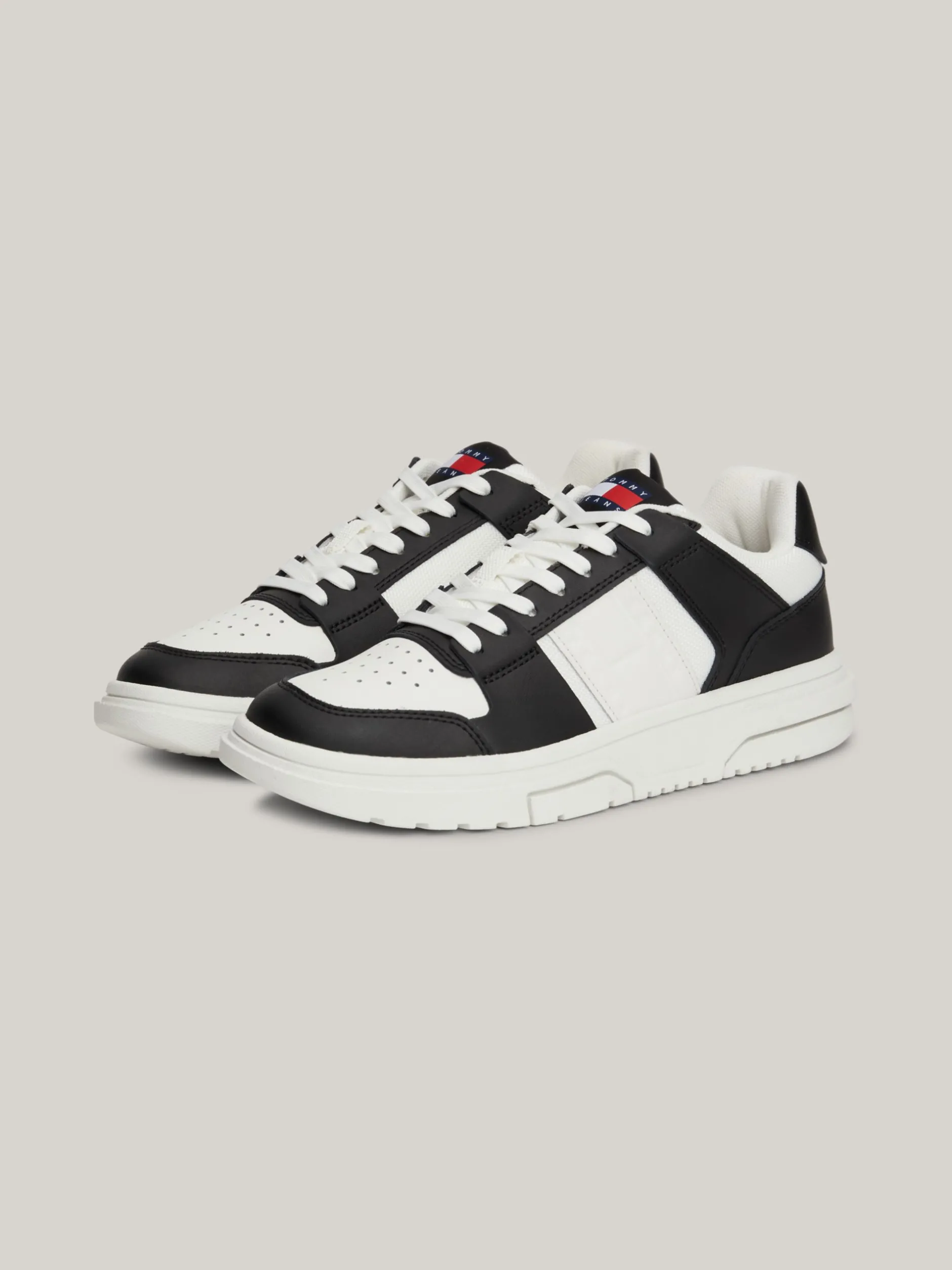 Sneakersy*Tommy Hilfiger Skórzane Buty Sportowe The Brooklyn BLACK
