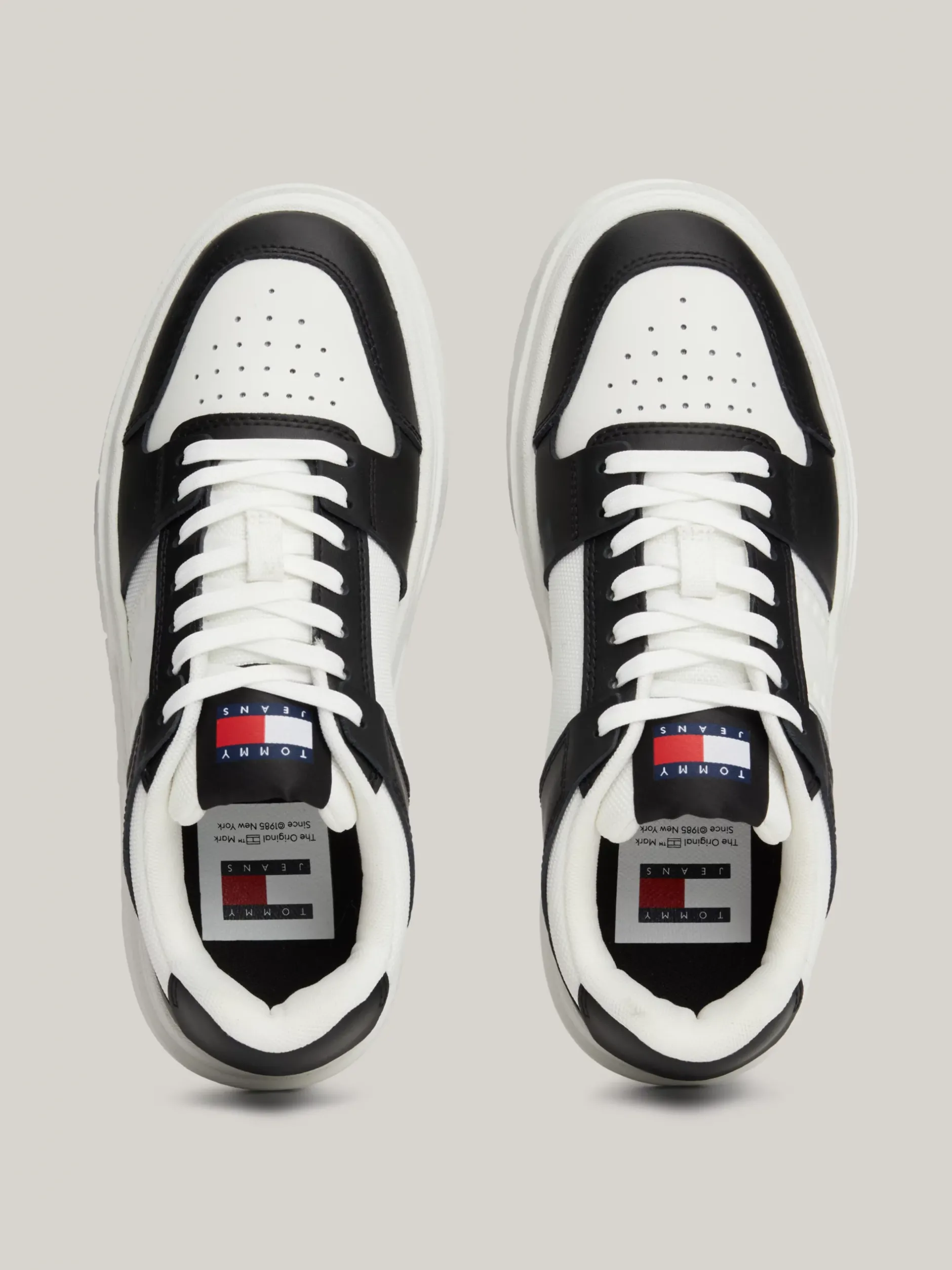 Sneakersy*Tommy Hilfiger Skórzane Buty Sportowe The Brooklyn BLACK