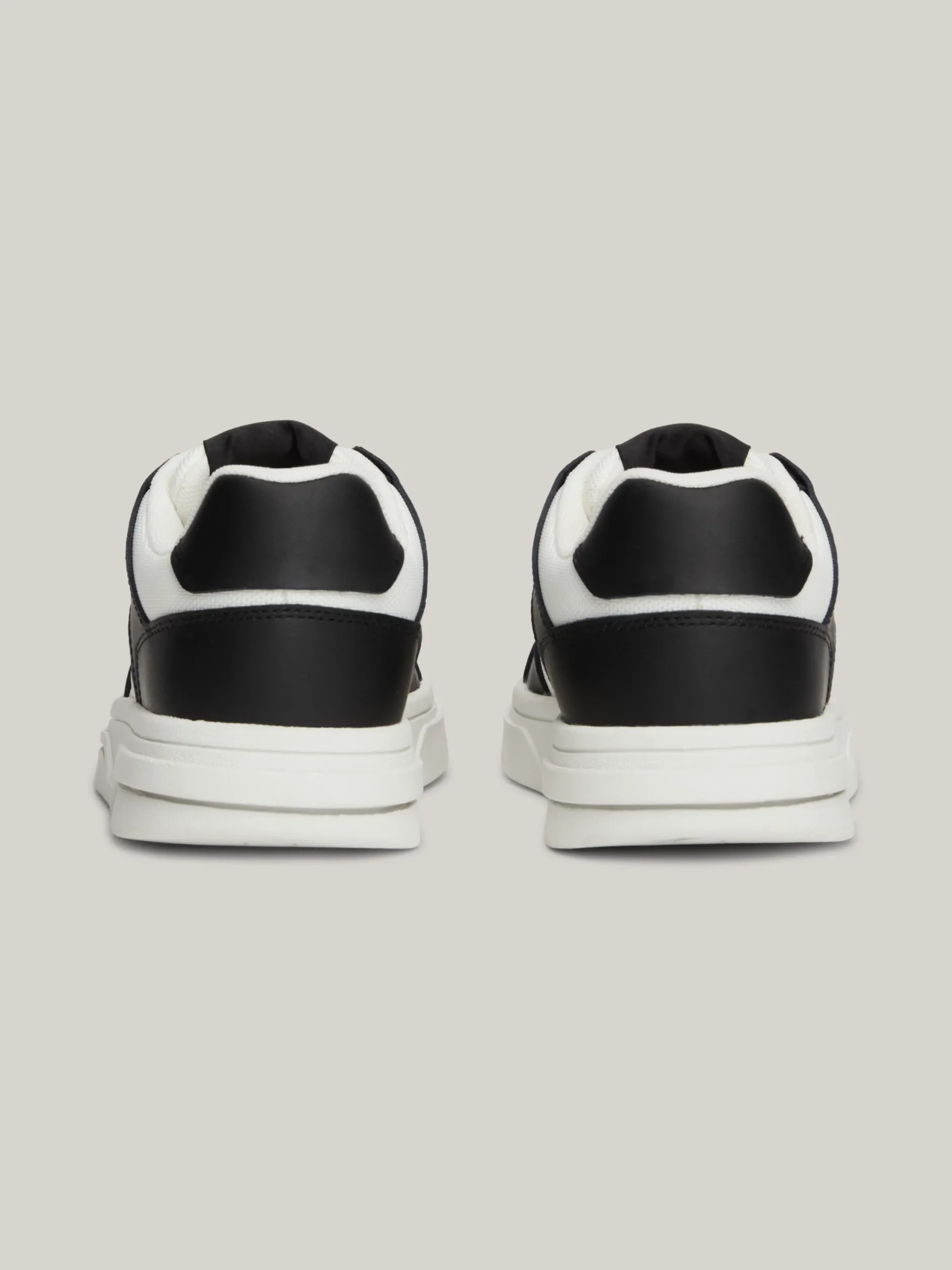 Sneakersy*Tommy Hilfiger Skórzane Buty Sportowe The Brooklyn BLACK