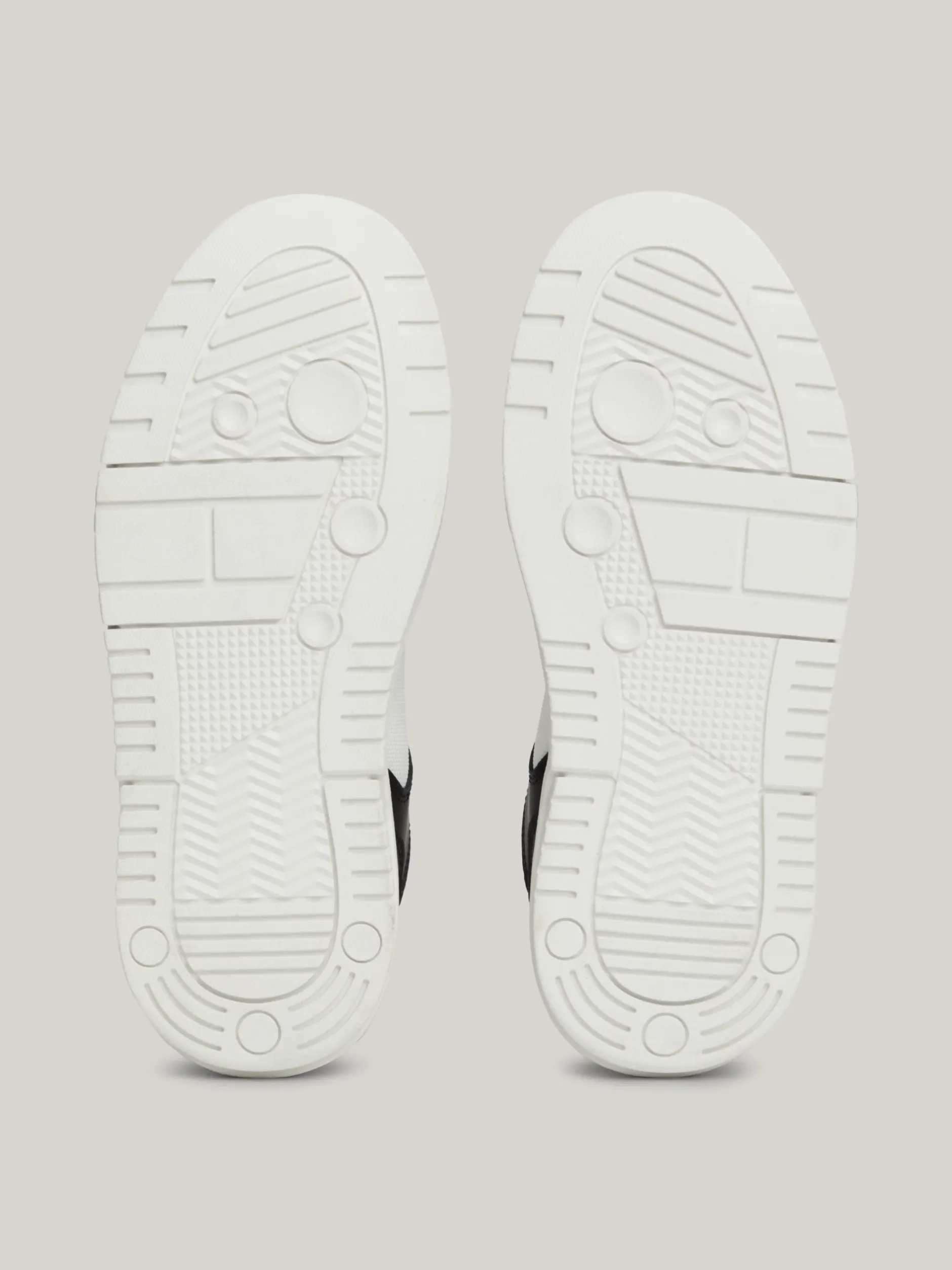 Sneakersy*Tommy Hilfiger Skórzane Buty Sportowe The Brooklyn BLACK