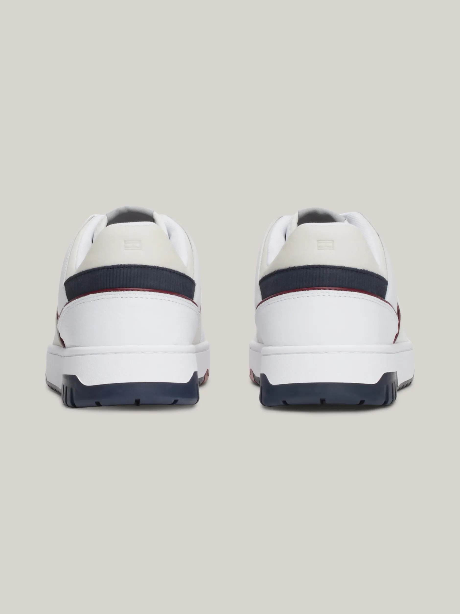 White Trainers|Sneakersy*Tommy Hilfiger Skórzane Buty Sportowe Z Blokami Kolorów WHITE