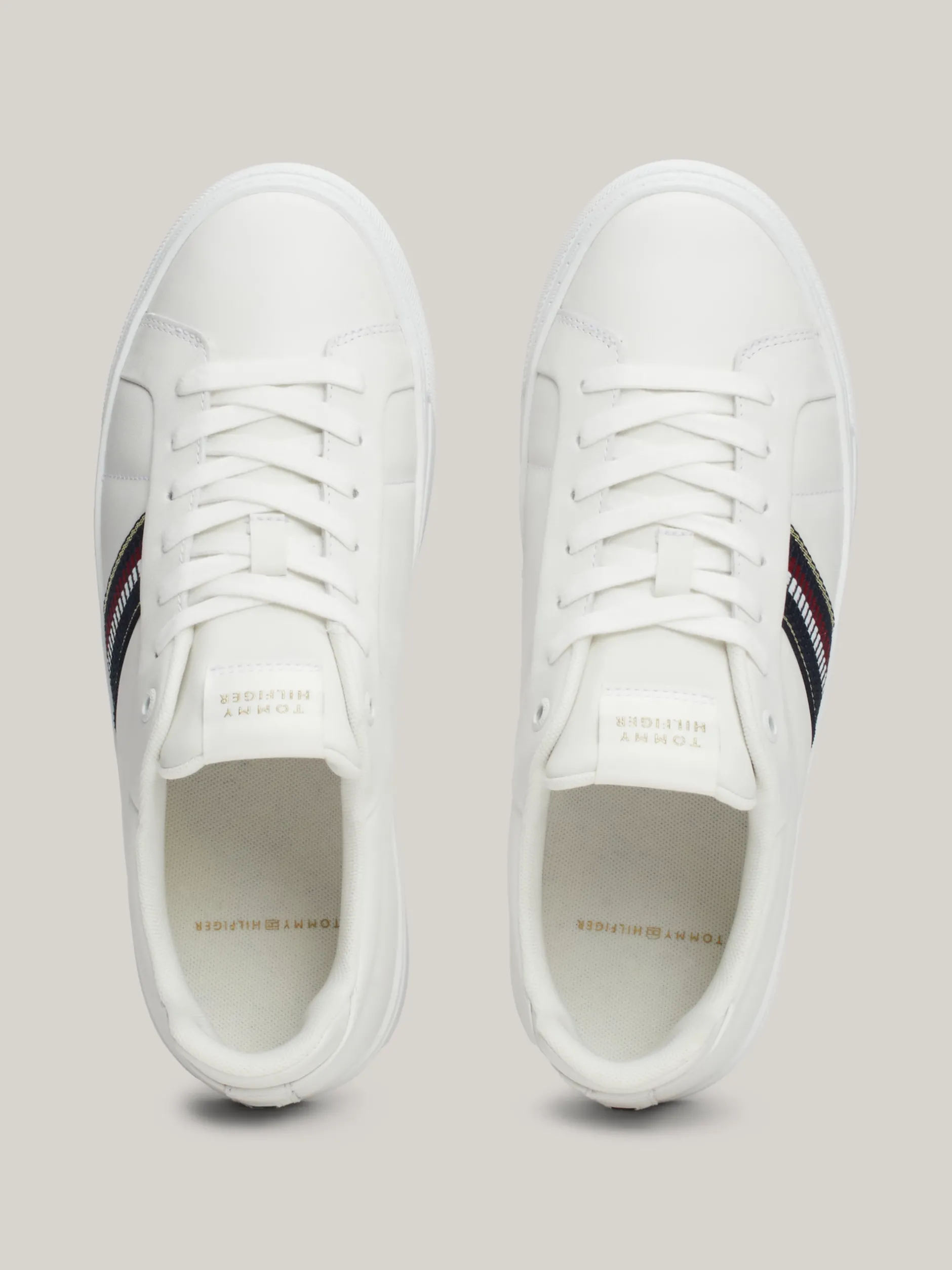 Sneakersy*Tommy Hilfiger Skórzane Buty Sportowe Z Sygnowaną Taśmą ECRU
