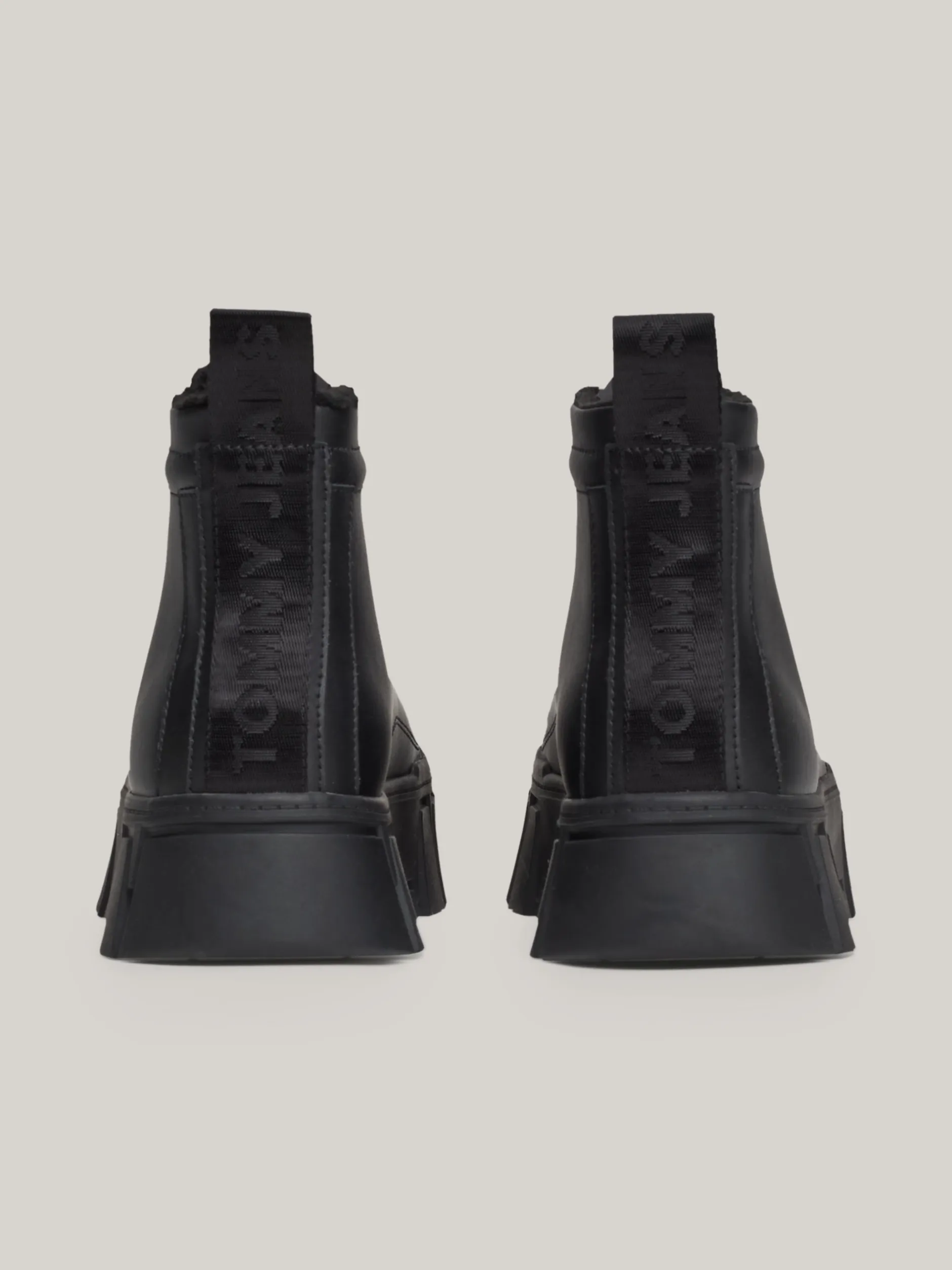 Sneakersy*Tommy Hilfiger Skórzane Buty Sportowe Za Kostkę BLACK