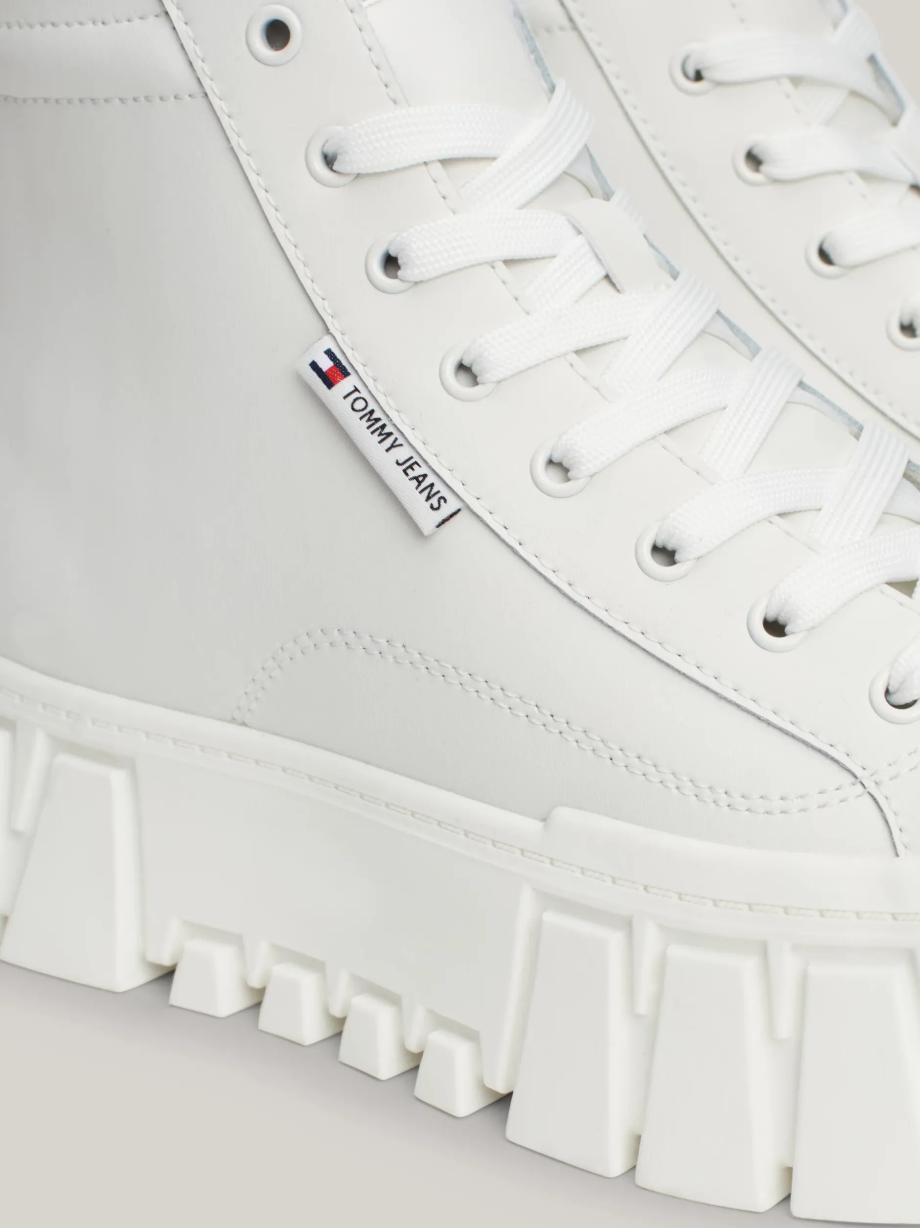 Sneakersy*Tommy Hilfiger Skórzane Buty Sportowe Za Kostkę ECRU