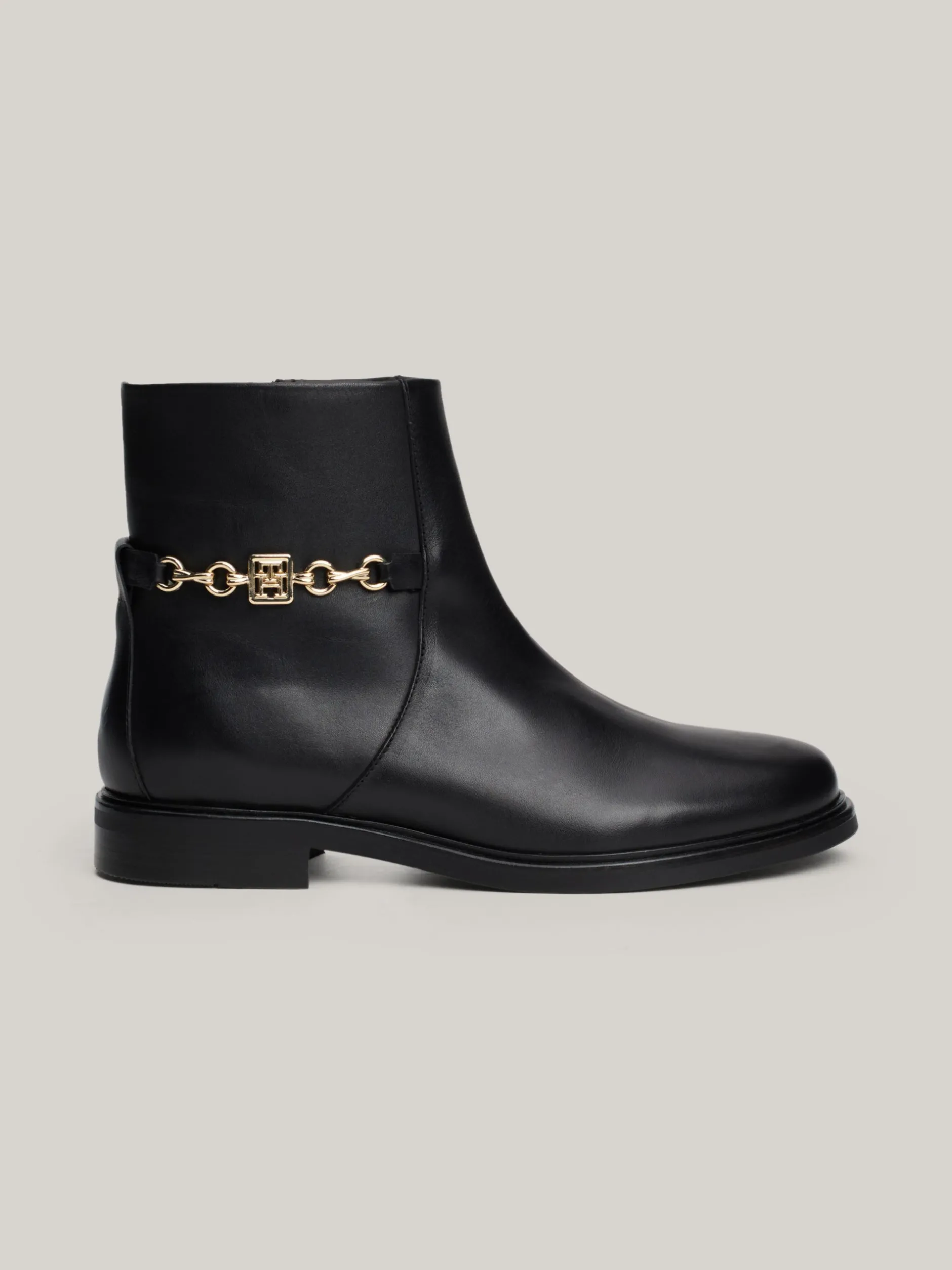 Botki*Tommy Hilfiger Skórzane Buty Z łańcuszkiem BLACK