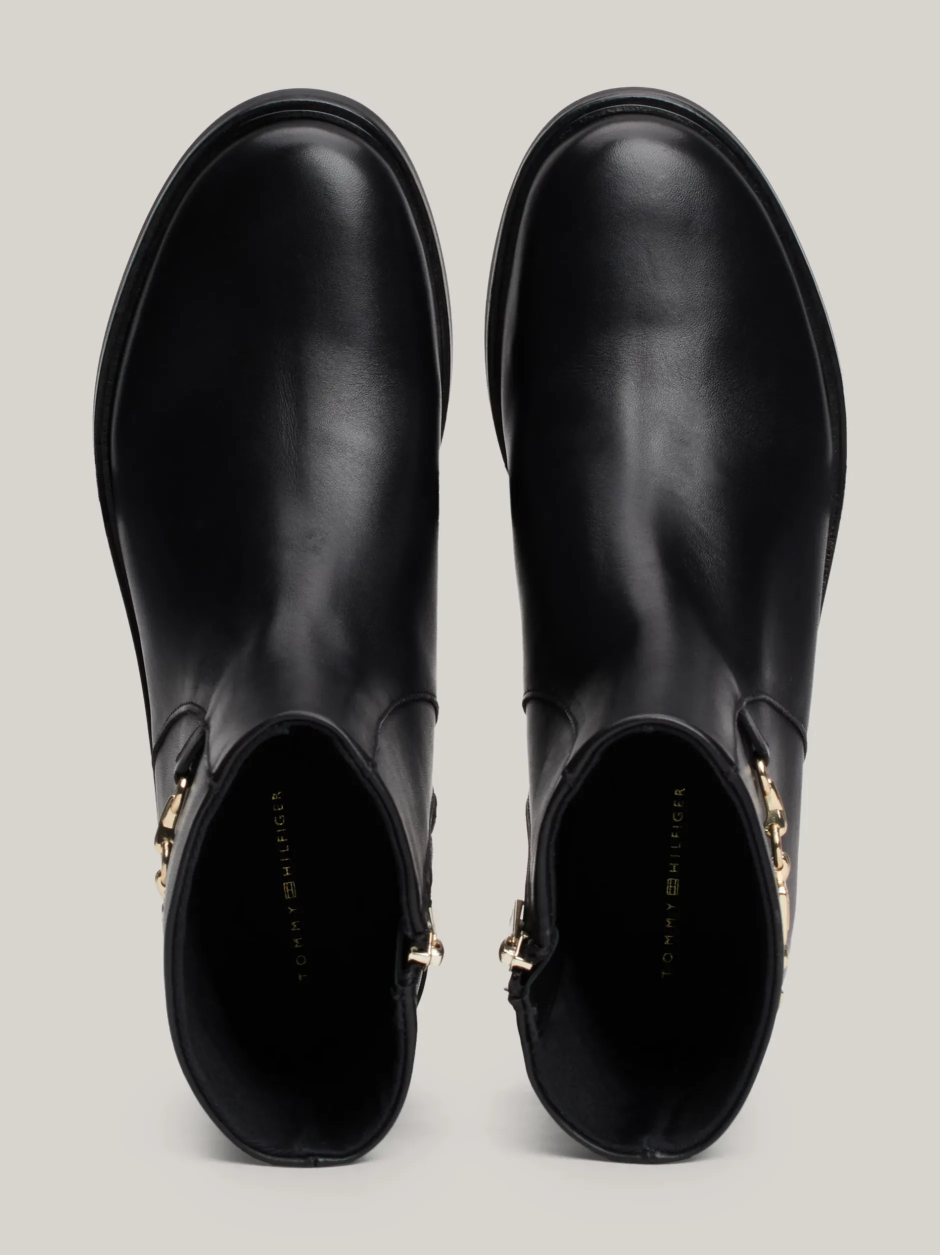 Botki*Tommy Hilfiger Skórzane Buty Z łańcuszkiem BLACK