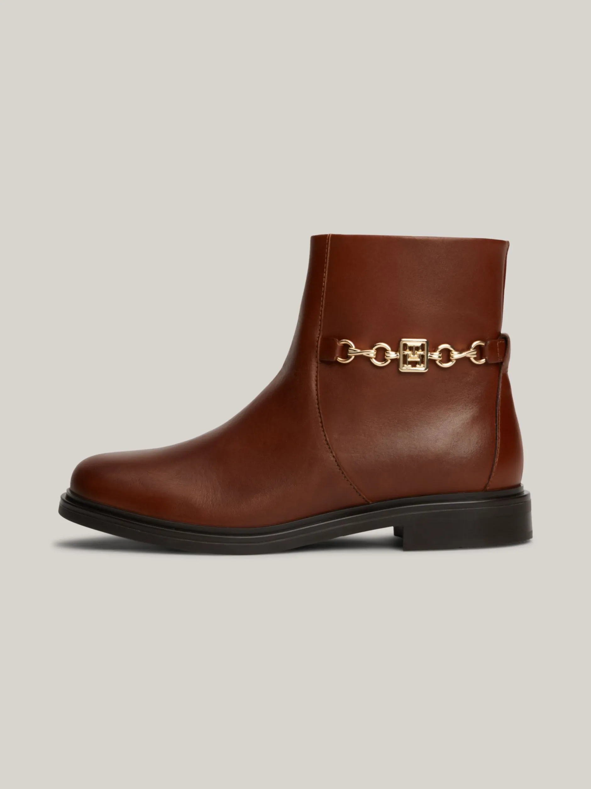 Botki*Tommy Hilfiger Skórzane Buty Z łańcuszkiem COGNAC BROWN