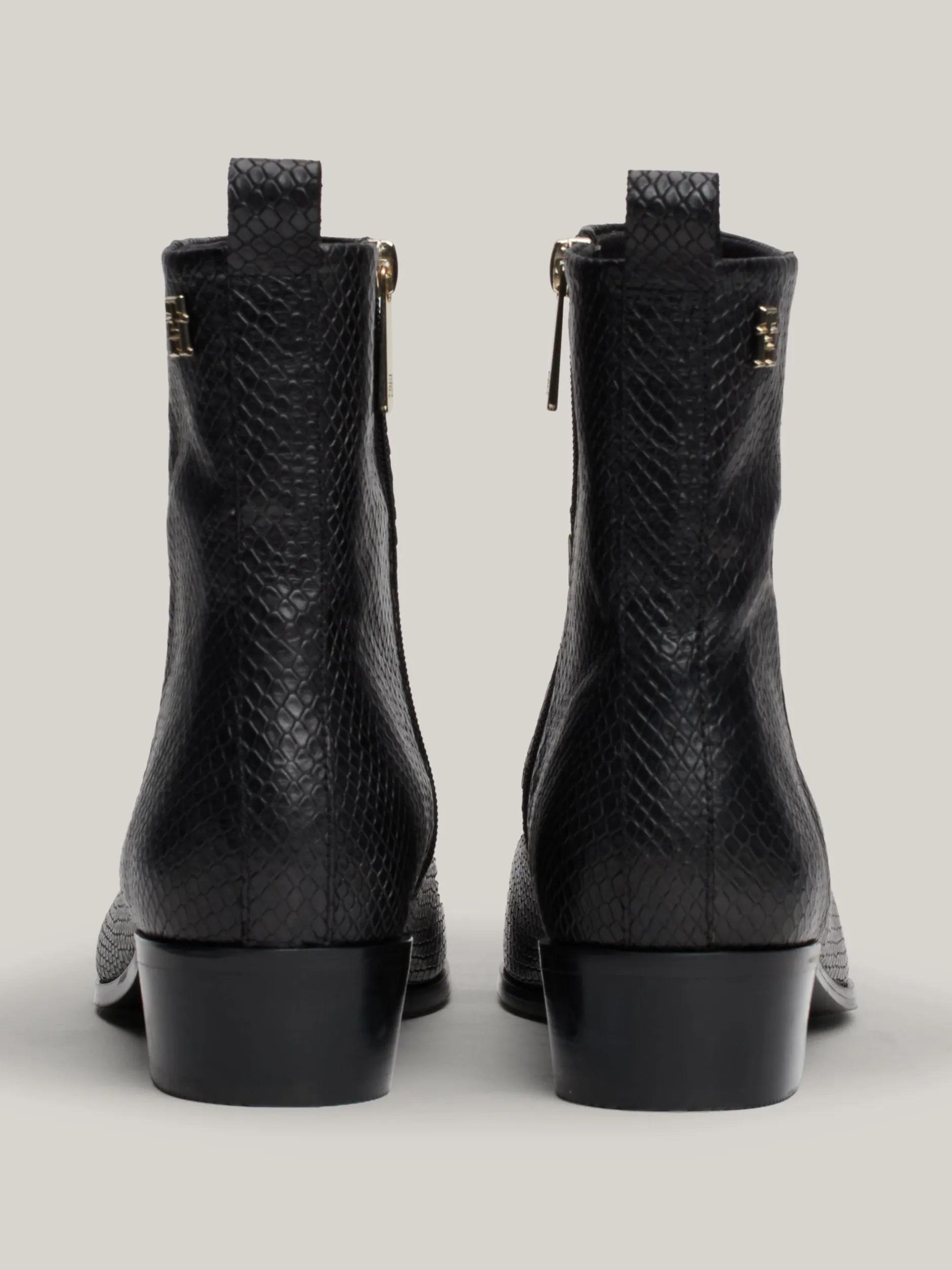 Botki*Tommy Hilfiger Skórzane Kowbojki Z Wężowym Wzorem BLACK PYTHON