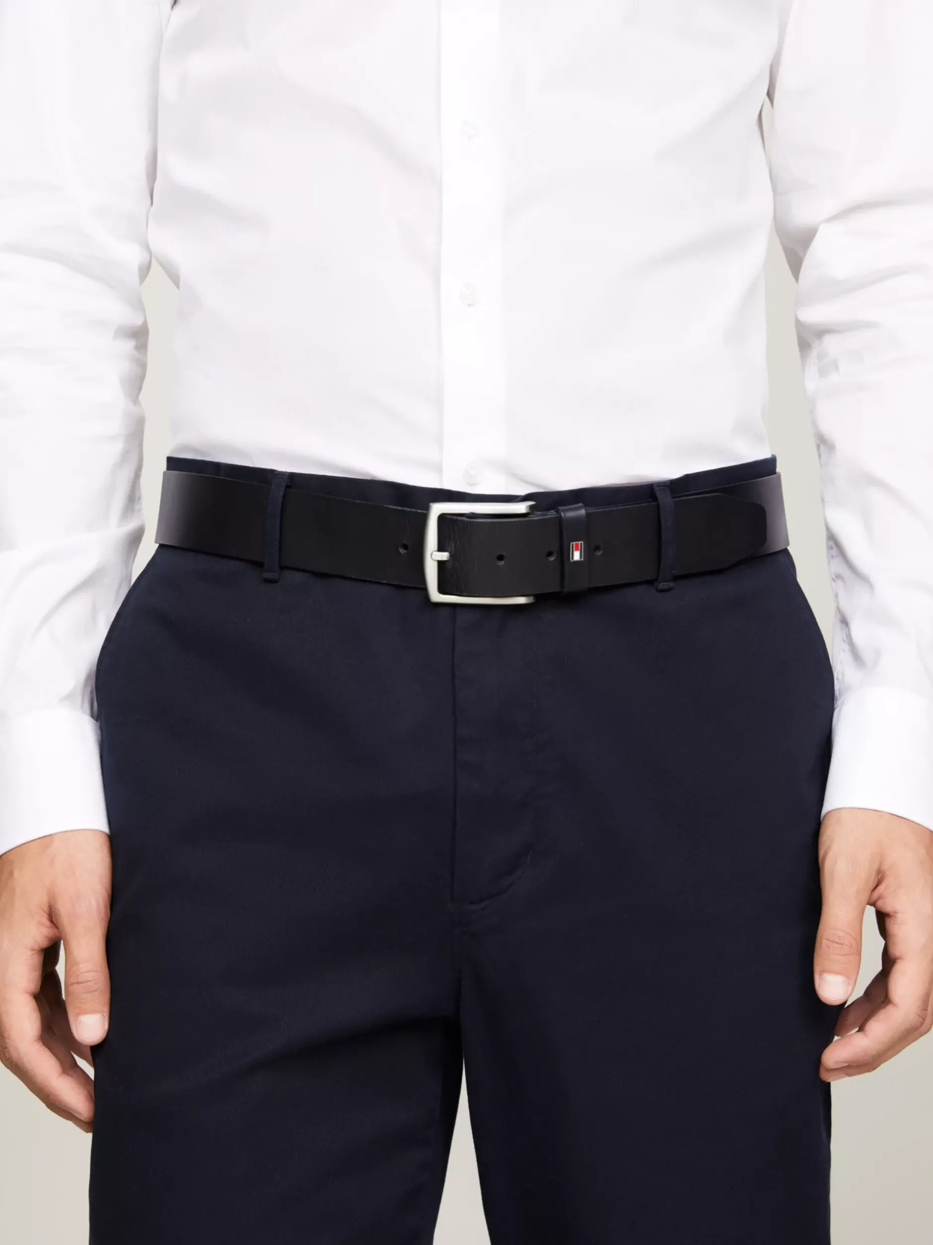 Paski*Tommy Hilfiger Skórzany Pasek Denton Z Logo Z Flagą MIDNIGHT