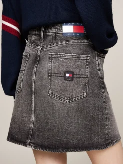 Spódnice*Tommy Hilfiger Spódnica Mini O Kroju Mom Fit DENIM BLACK