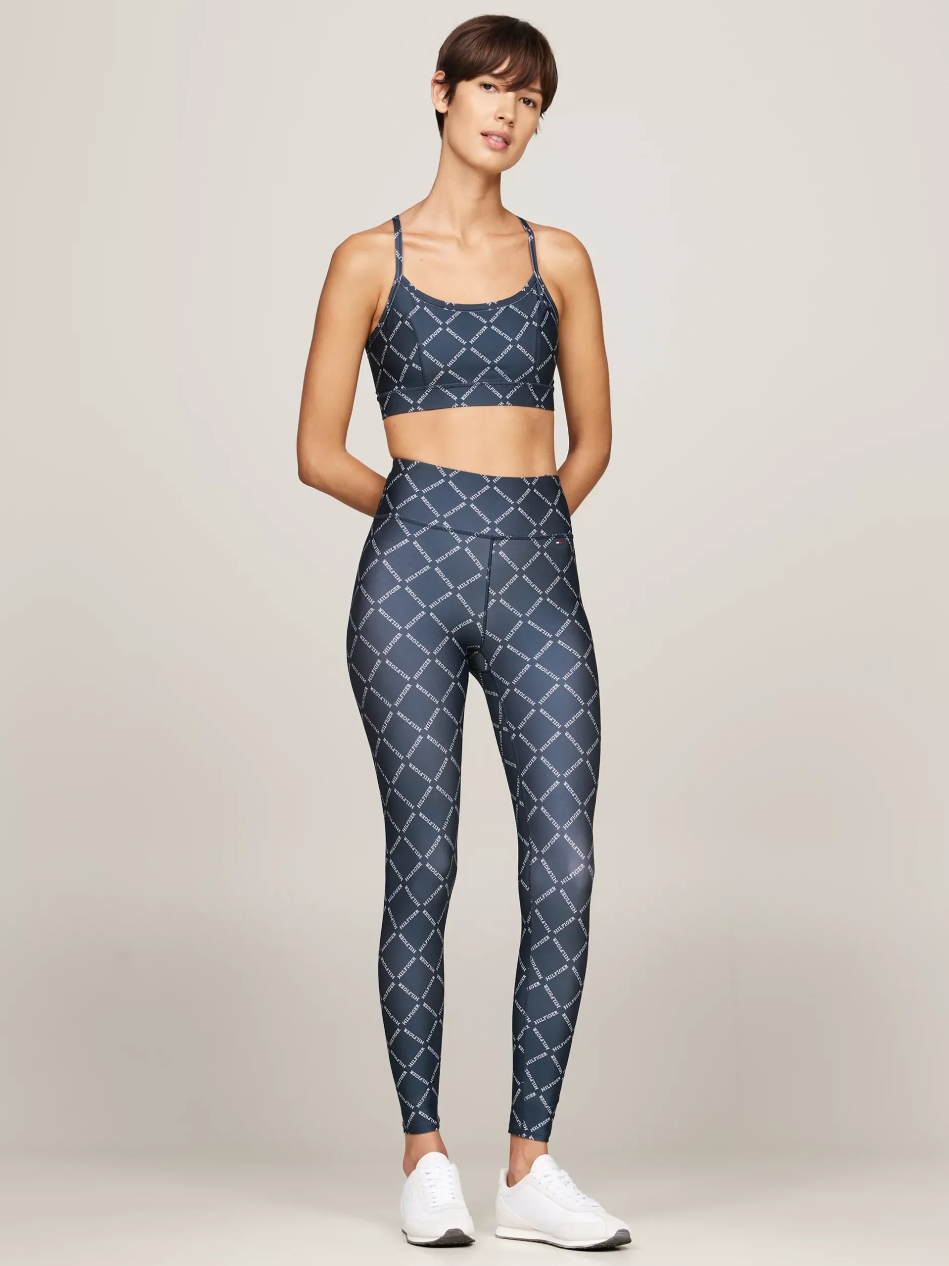 Biustonosze|Bielizna*Tommy Hilfiger Stanik Sportowy Z Lekkim Wsparciem DIAMOND MONOTYPE/ MILITARY DENIM