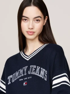 Swetry|Dzianina*Tommy Hilfiger Sweter W Stylu Varsity Z Dekoltem W Szpic DARK NIGHT NAVY