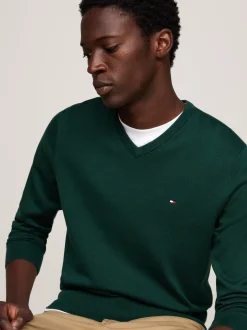 Swetry Z Okrągłym Dekoltem|Swetry*Tommy Hilfiger Sweter Z Dekoltem W Szpic I Flagą ORNAMENTAL GREEN