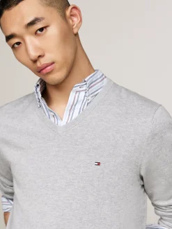 Swetry Z Okrągłym Dekoltem|Dzianina*Tommy Hilfiger Sweter Z Dekoltem W Szpic I Flagą LIGHT GREY HEATHER