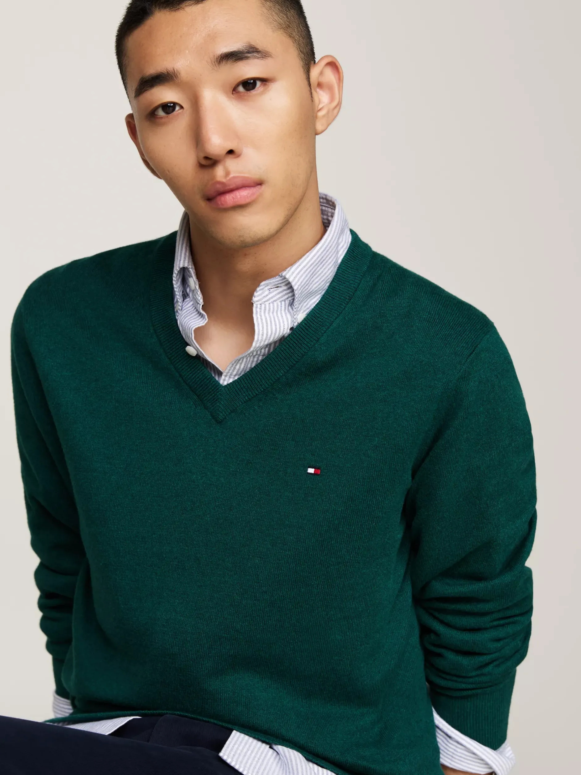 Swetry|Dzianina*Tommy Hilfiger Sweter Z Dekoltem W Szpic Z Kaszmirem ORNAMENTAL GREEN HEATHER