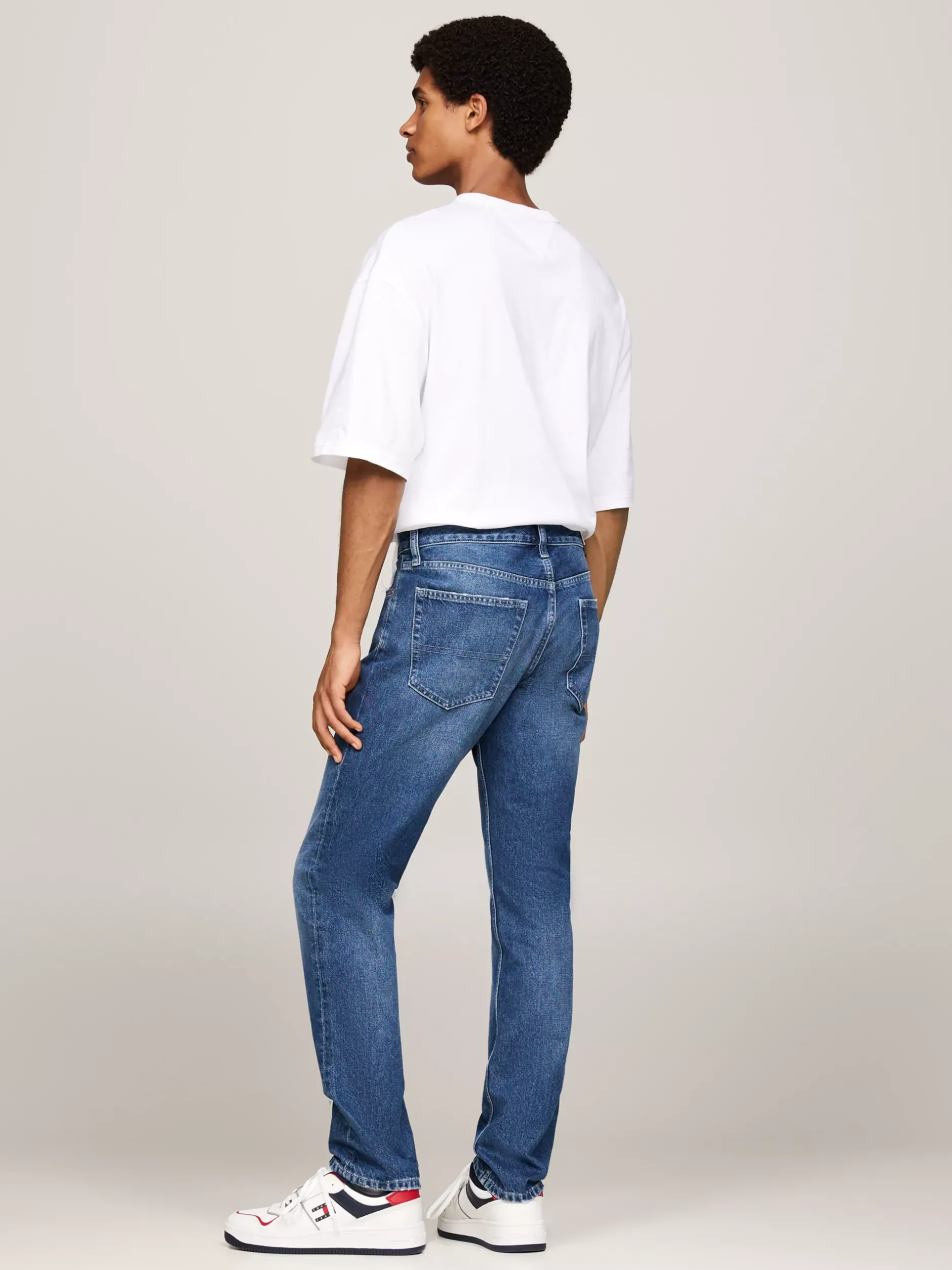 Jeansy*Tommy Hilfiger Sygnowane Jeansy Scanton O Wąskim Kroju DENIM MEDIUM