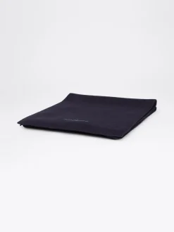 Czapki I Szaliki*Tommy Hilfiger Szalik Z Dzianiny O Drobnym Splocie SPACE BLUE