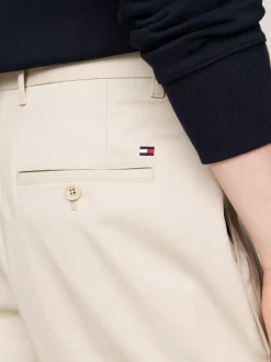 Szorty*Tommy Hilfiger Szorty Chino Mercer Z Kolekcji 1985 BLEACHED STONE