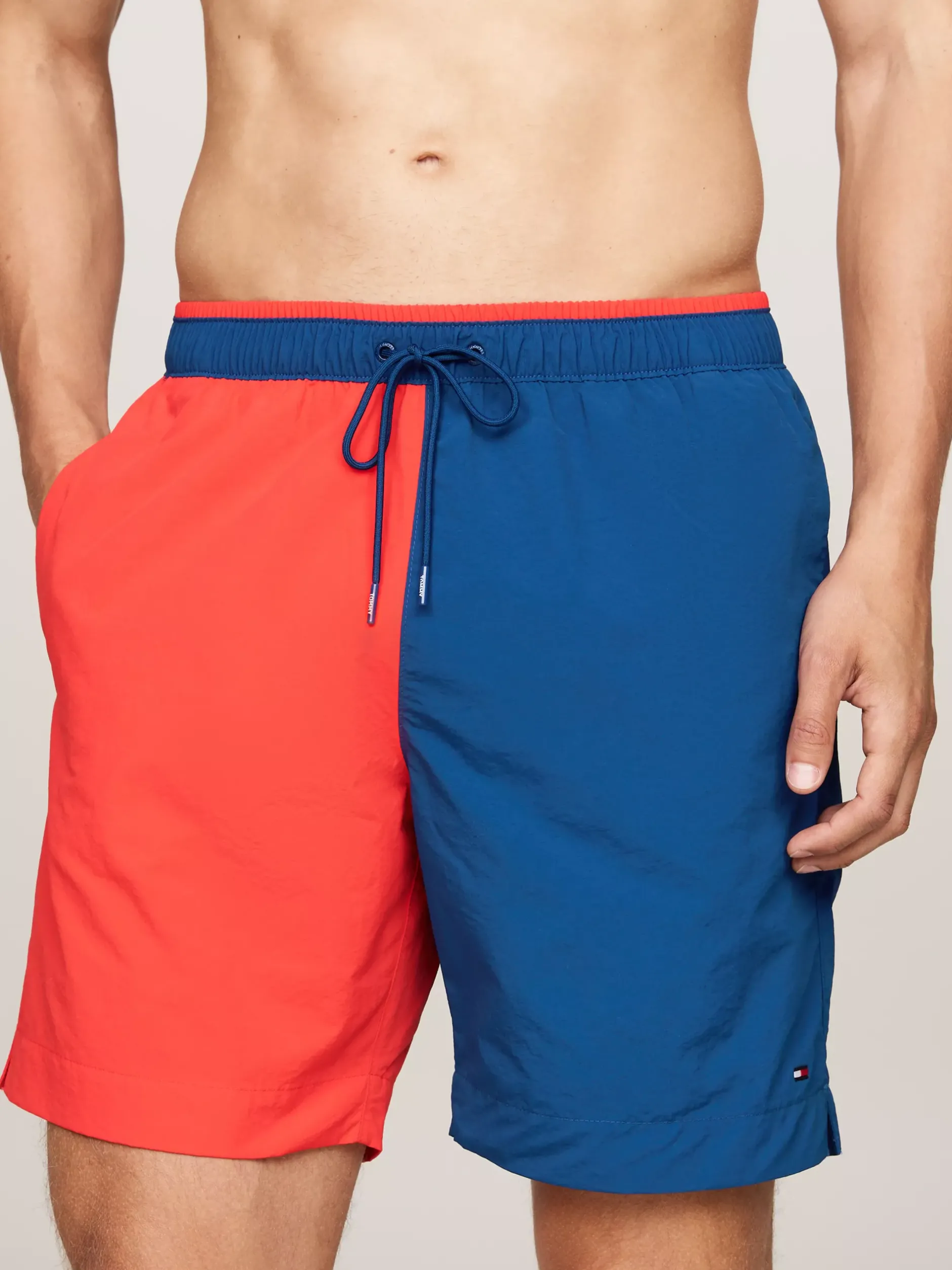 Stroje Kąpielowe*Tommy Hilfiger Szorty Do Pływania O Dłuższym Kroju ANCHOR BLUE