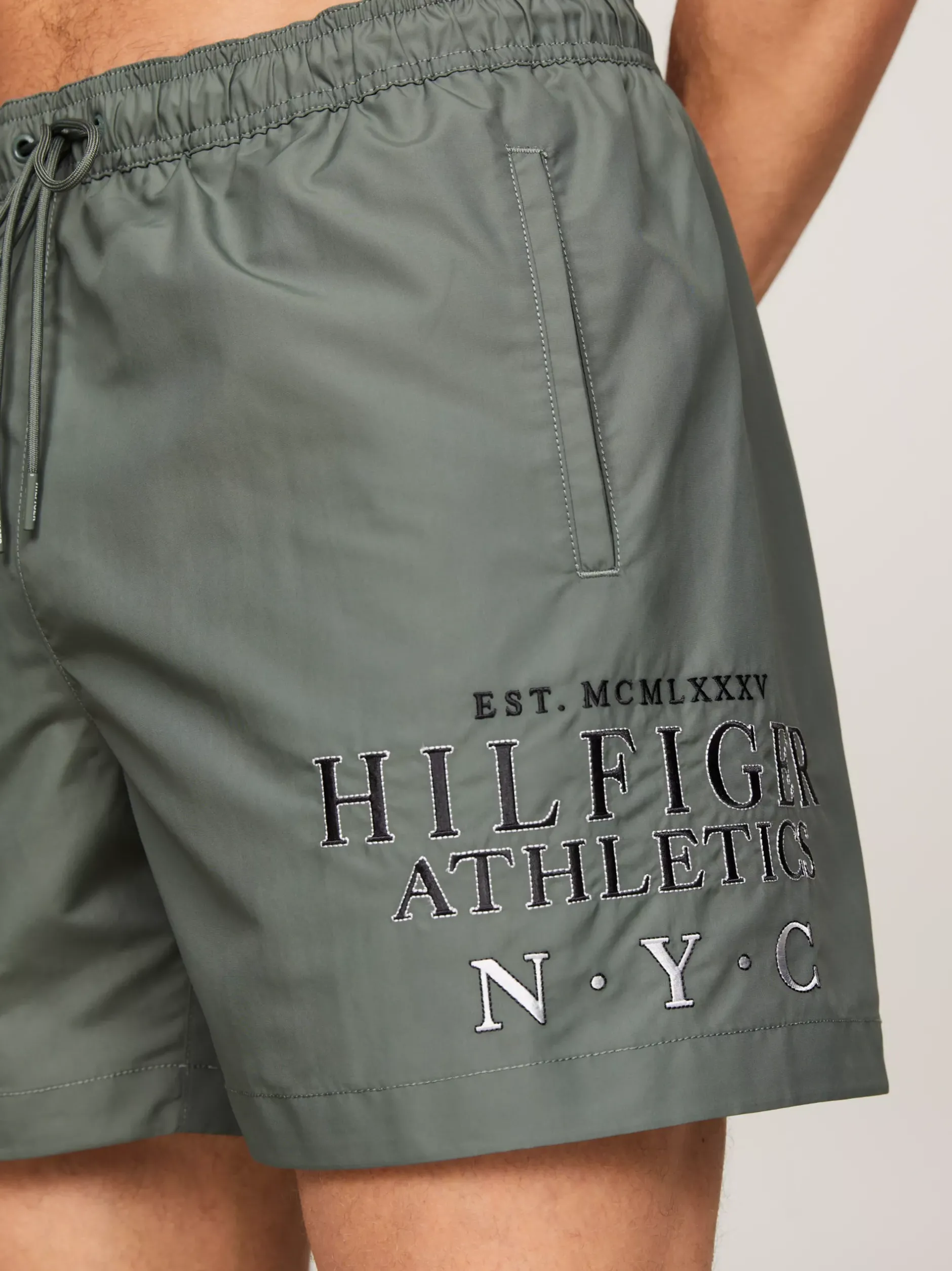 Stroje Kąpielowe*Tommy Hilfiger Szorty Do Pływania Z Logo Hilfiger STONEWASH GREEN