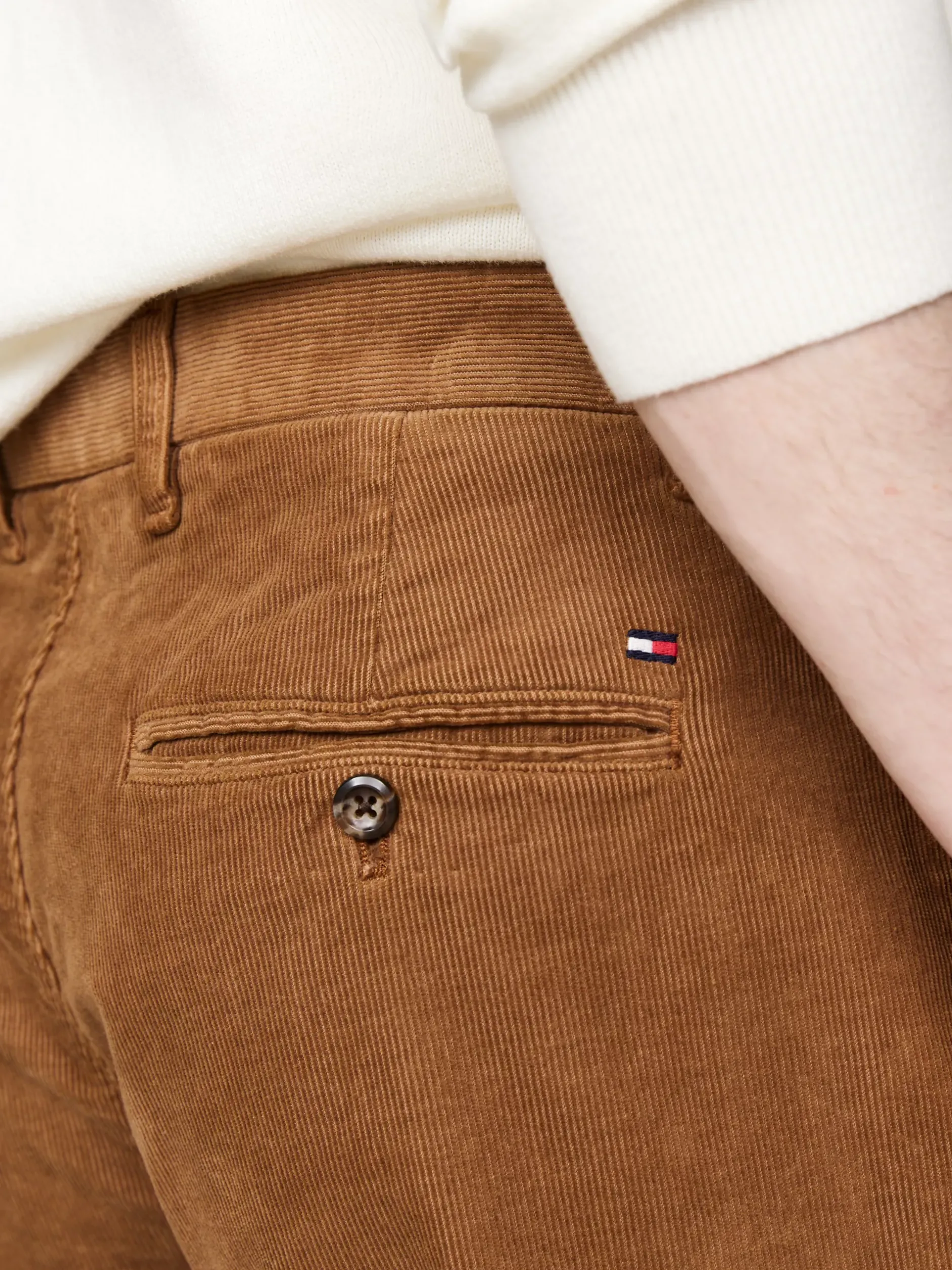 Spodnie*Tommy Hilfiger Sztruksowe Chinosy Z Bawełny Ze Stretchem HIGHLAND KHAKI