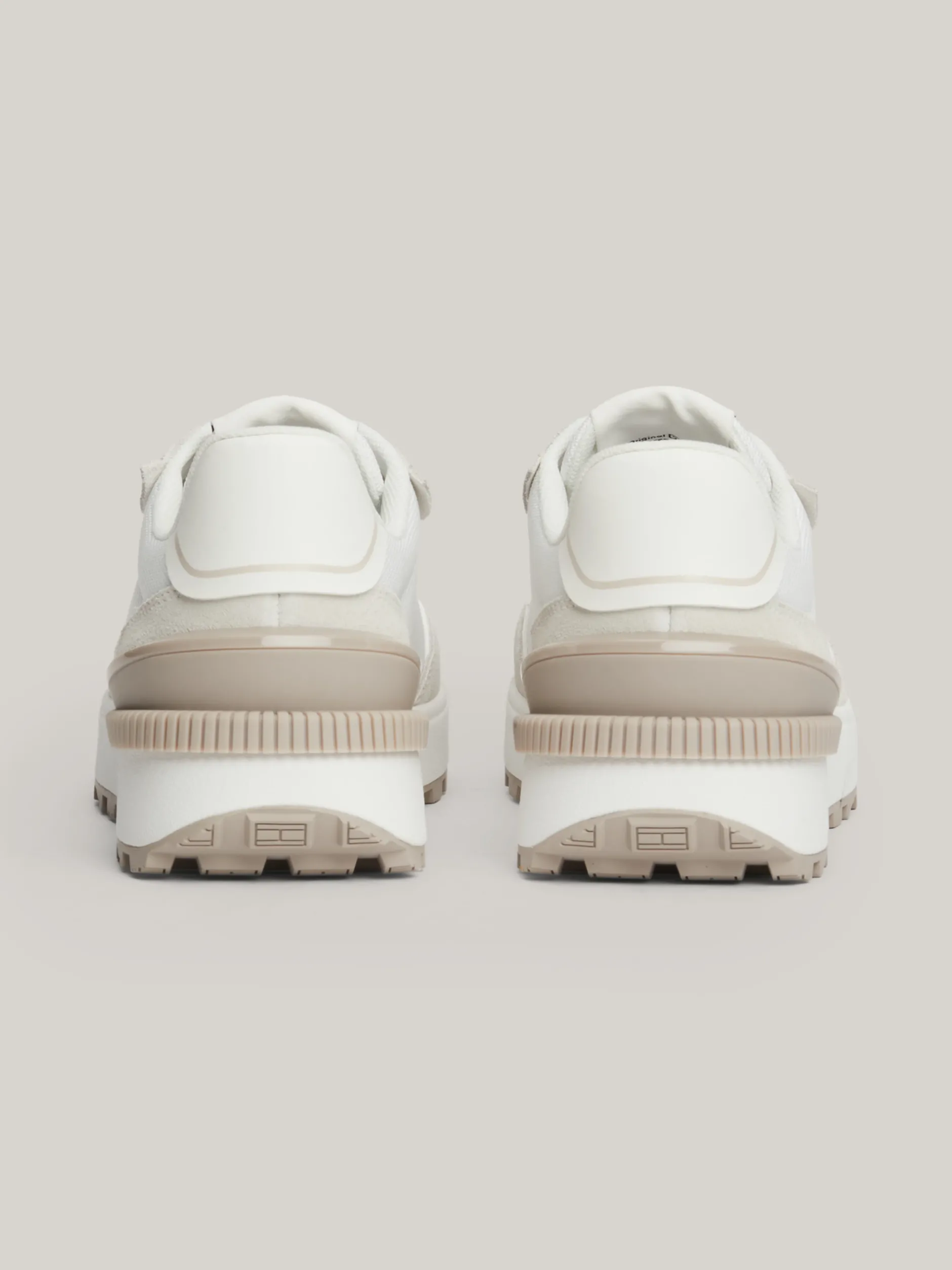 Sneakersy*Tommy Hilfiger Teksturowane Buty Do Biegania Z Protektorem DRIFTY DUNES