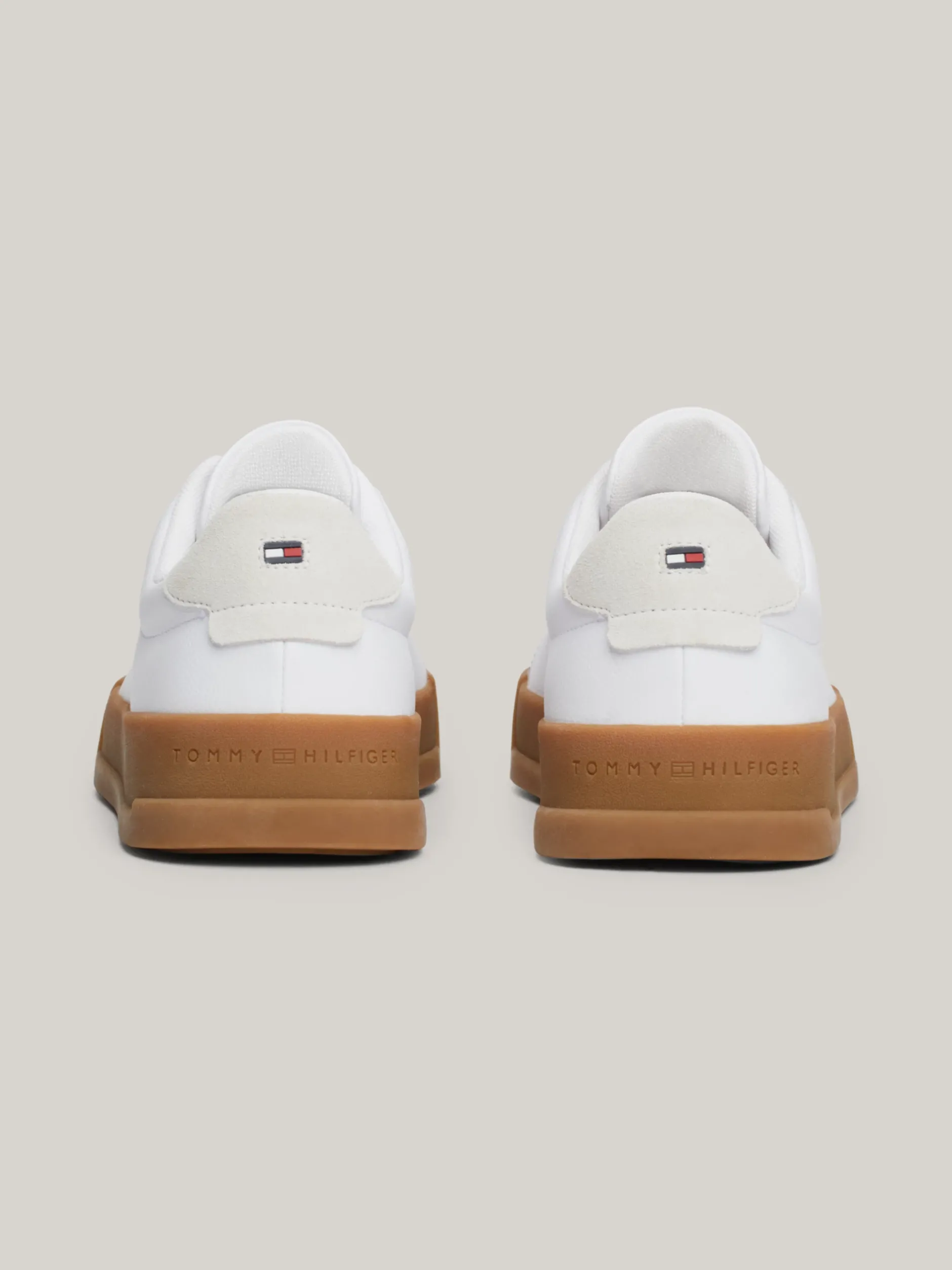 White Trainers|Sneakersy*Tommy Hilfiger Tenisówki Essential O Groszkowej Fakturze WHITE/GUM