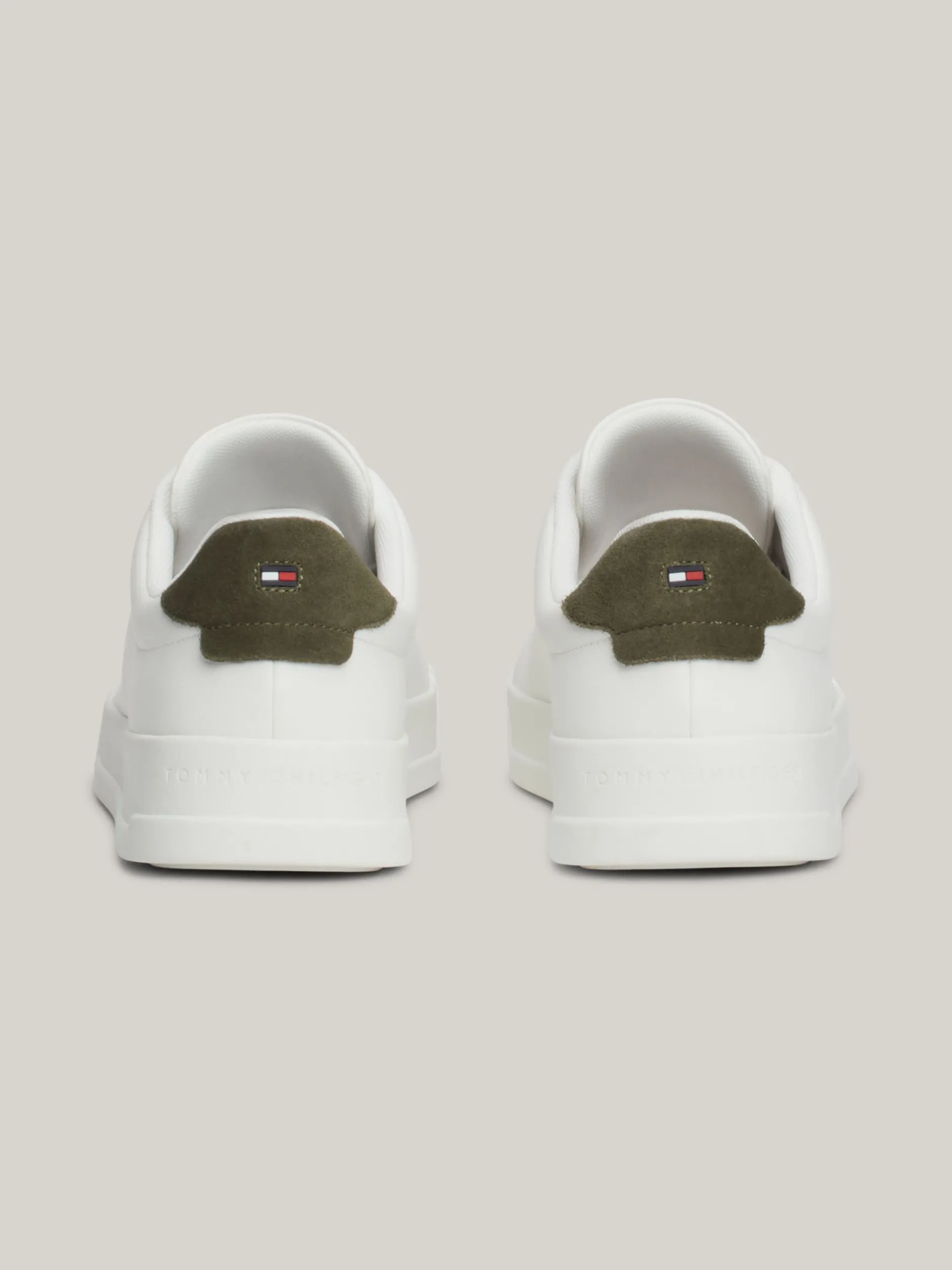 White Trainers|Sneakersy*Tommy Hilfiger Tenisówki Essential O Groszkowej Fakturze ARMY GREEN