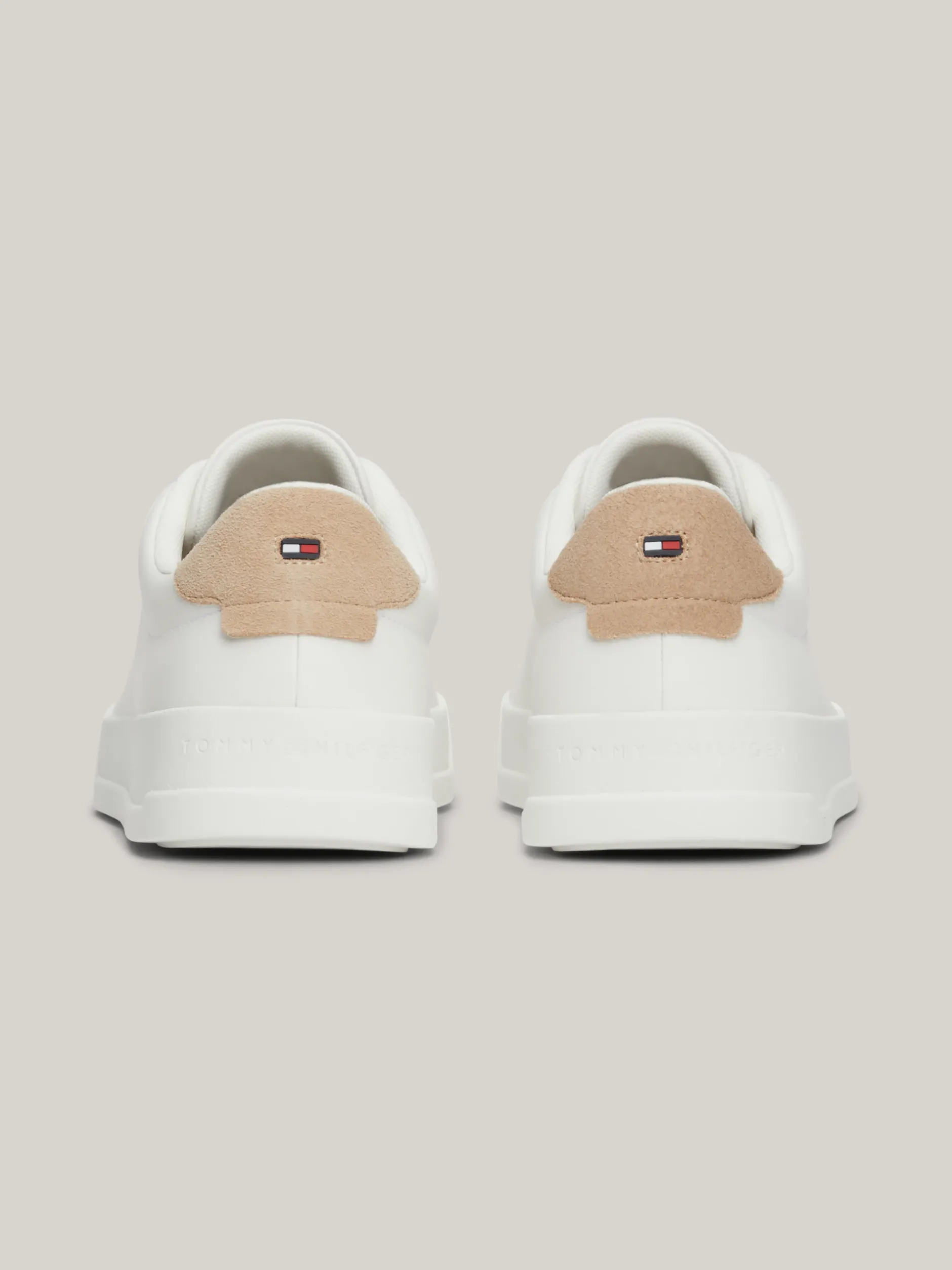 White Trainers|Sneakersy*Tommy Hilfiger Tenisówki Essential O Groszkowej Fakturze ECRU