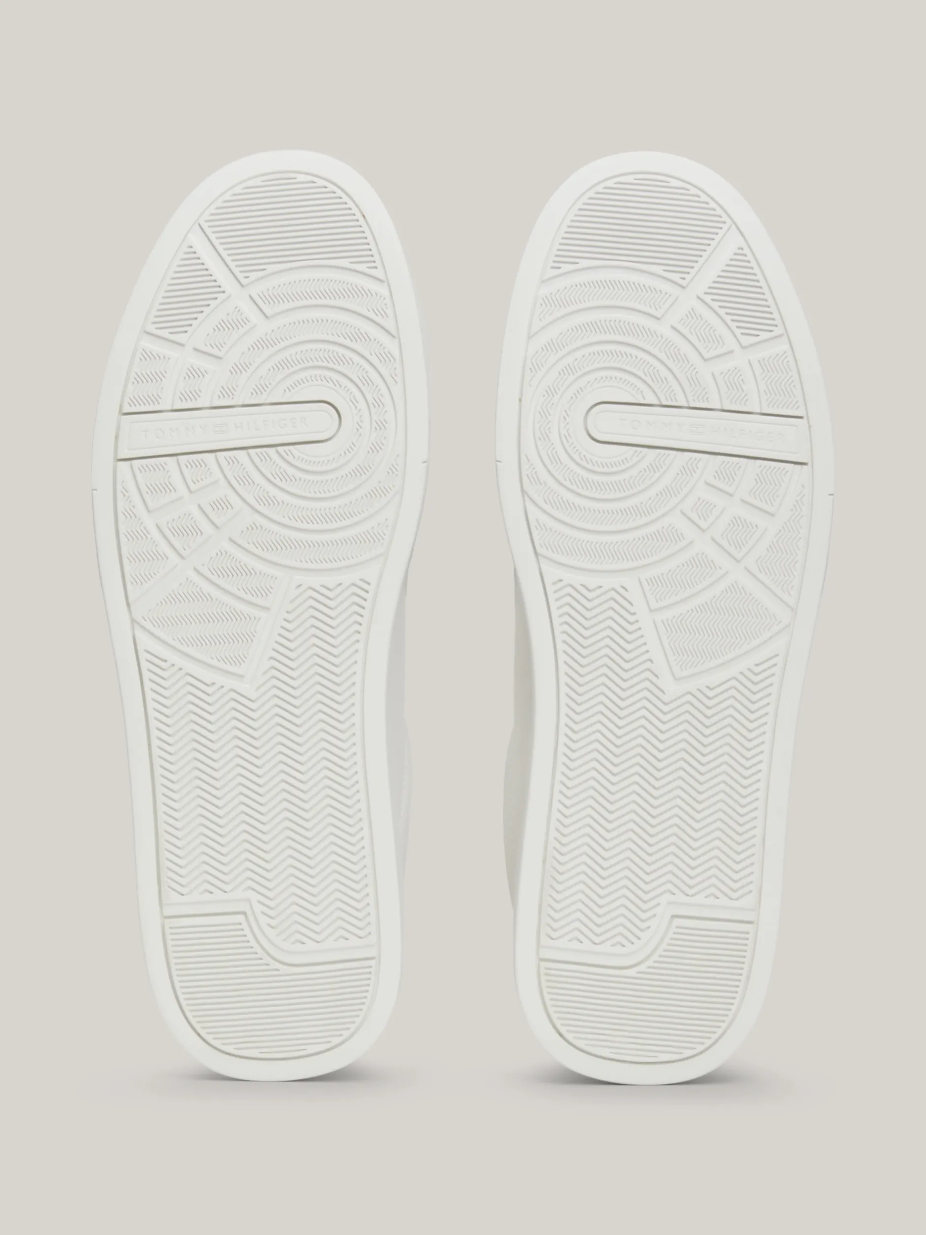 White Trainers|Sneakersy*Tommy Hilfiger Tenisówki Essential O Groszkowej Fakturze ECRU