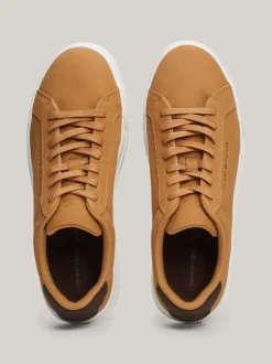 Sneakersy*Tommy Hilfiger Tenisówki Ze Skóry Nubukowej SAHARA